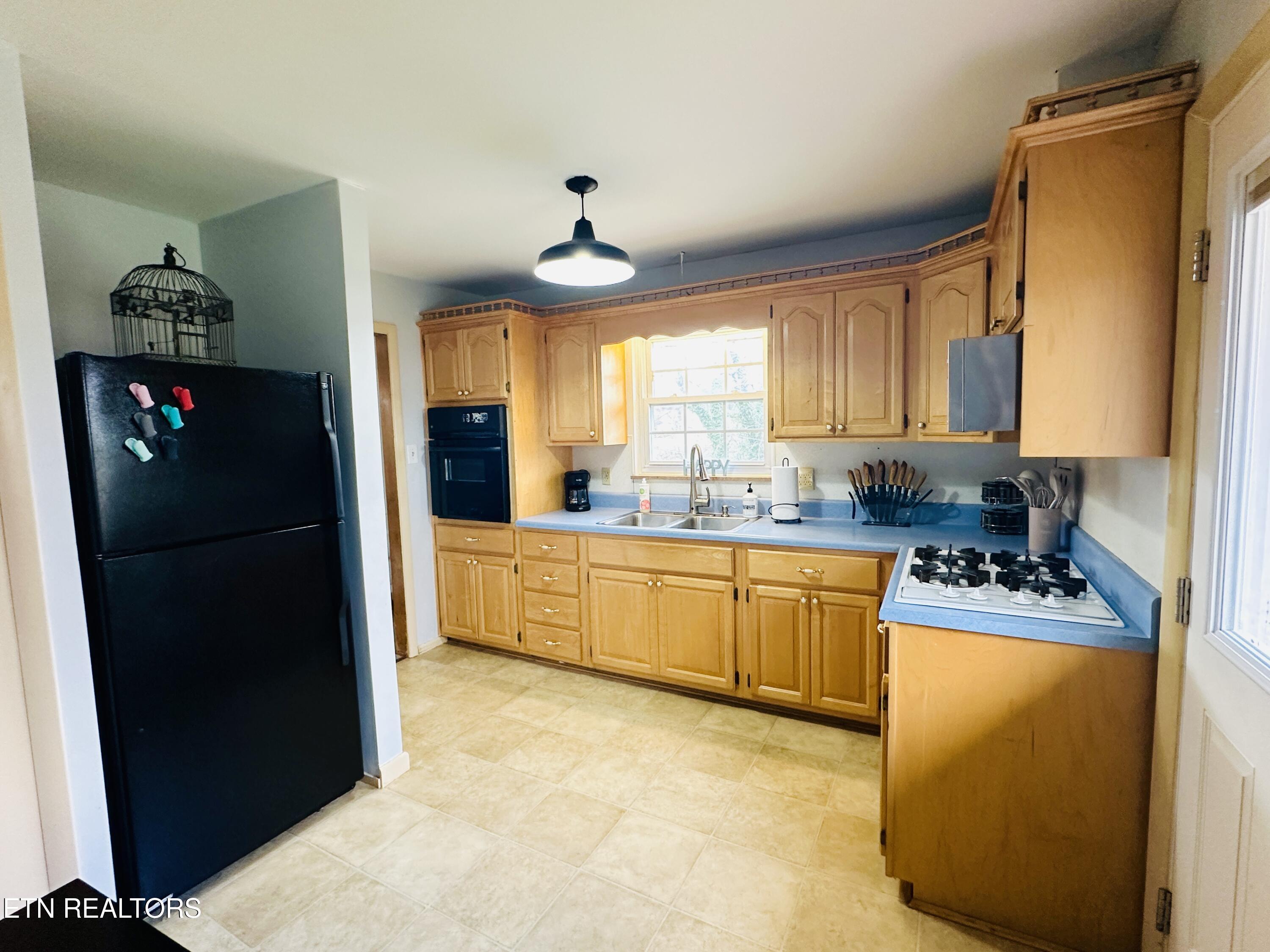 1211 Ford Place Knoxville TN 37920