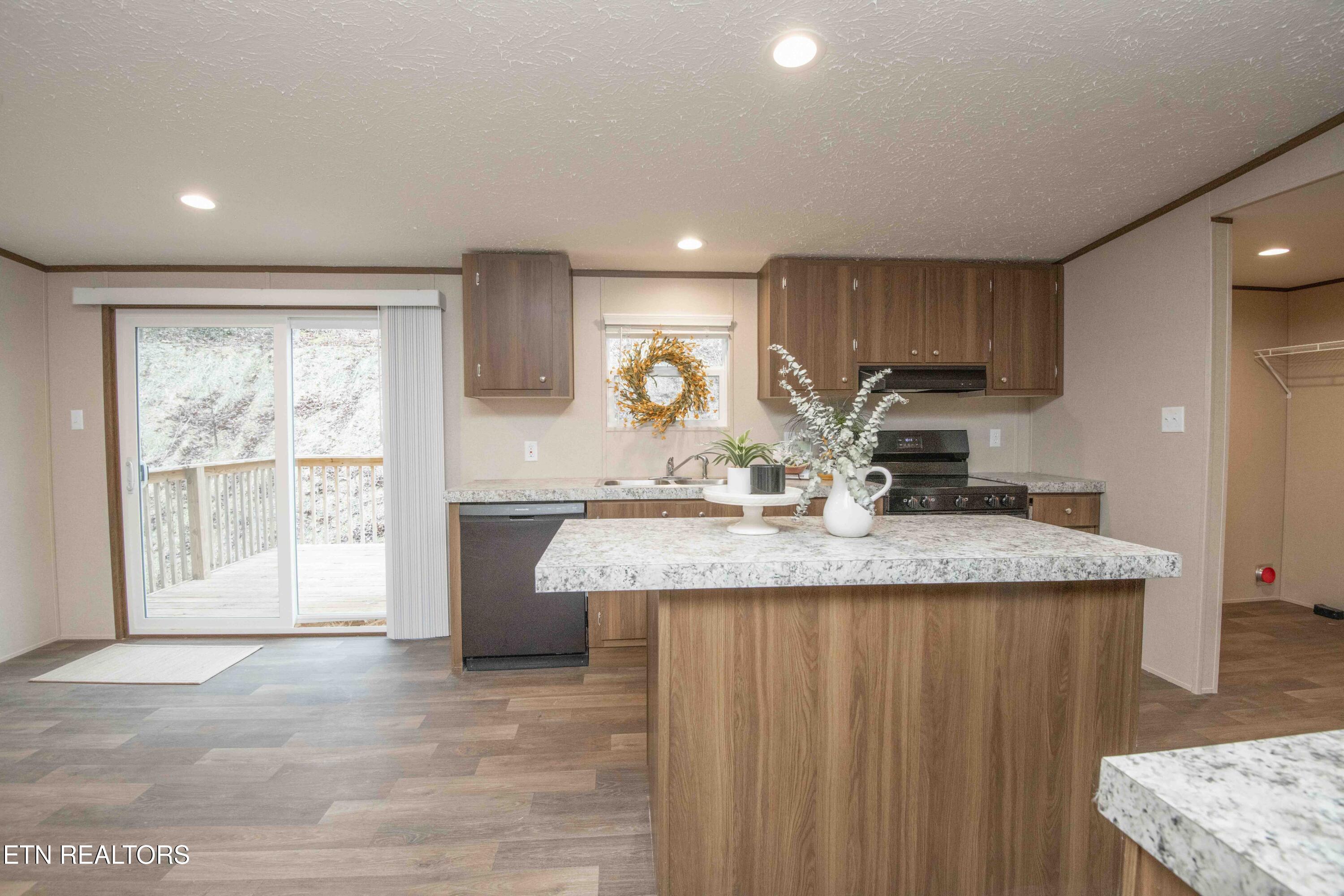 315 Molyneux Street Rockwood TN 37854