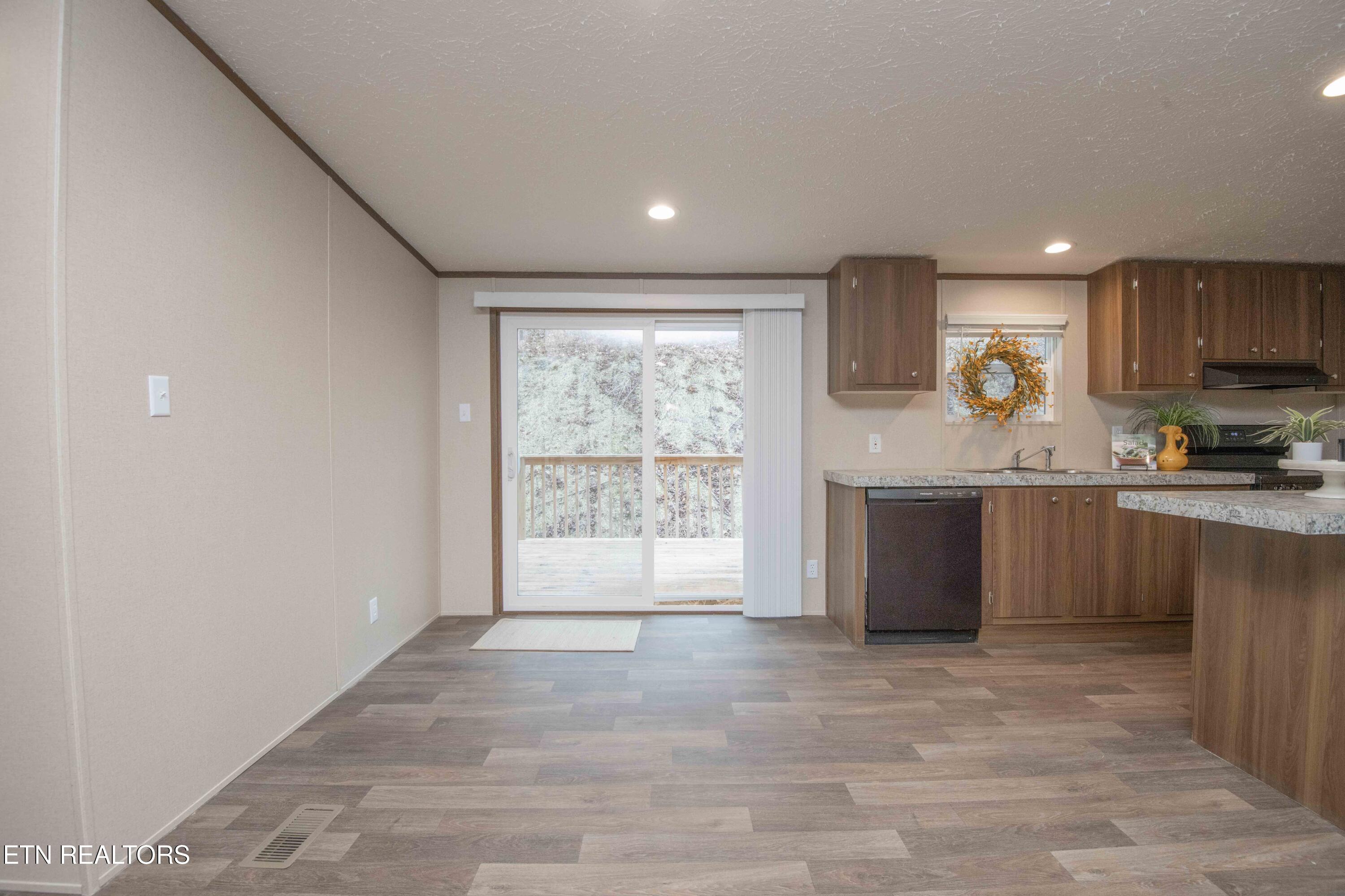 315 Molyneux Street Rockwood TN 37854