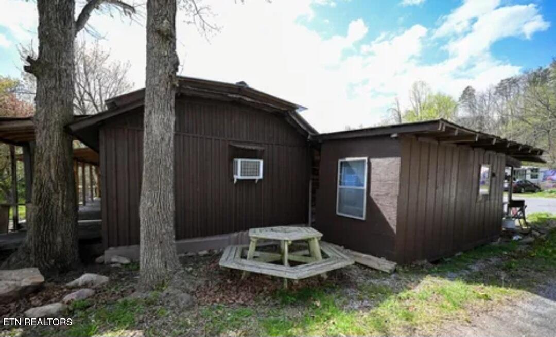1941 Bluff Mountain Road Sevierville TN 37876