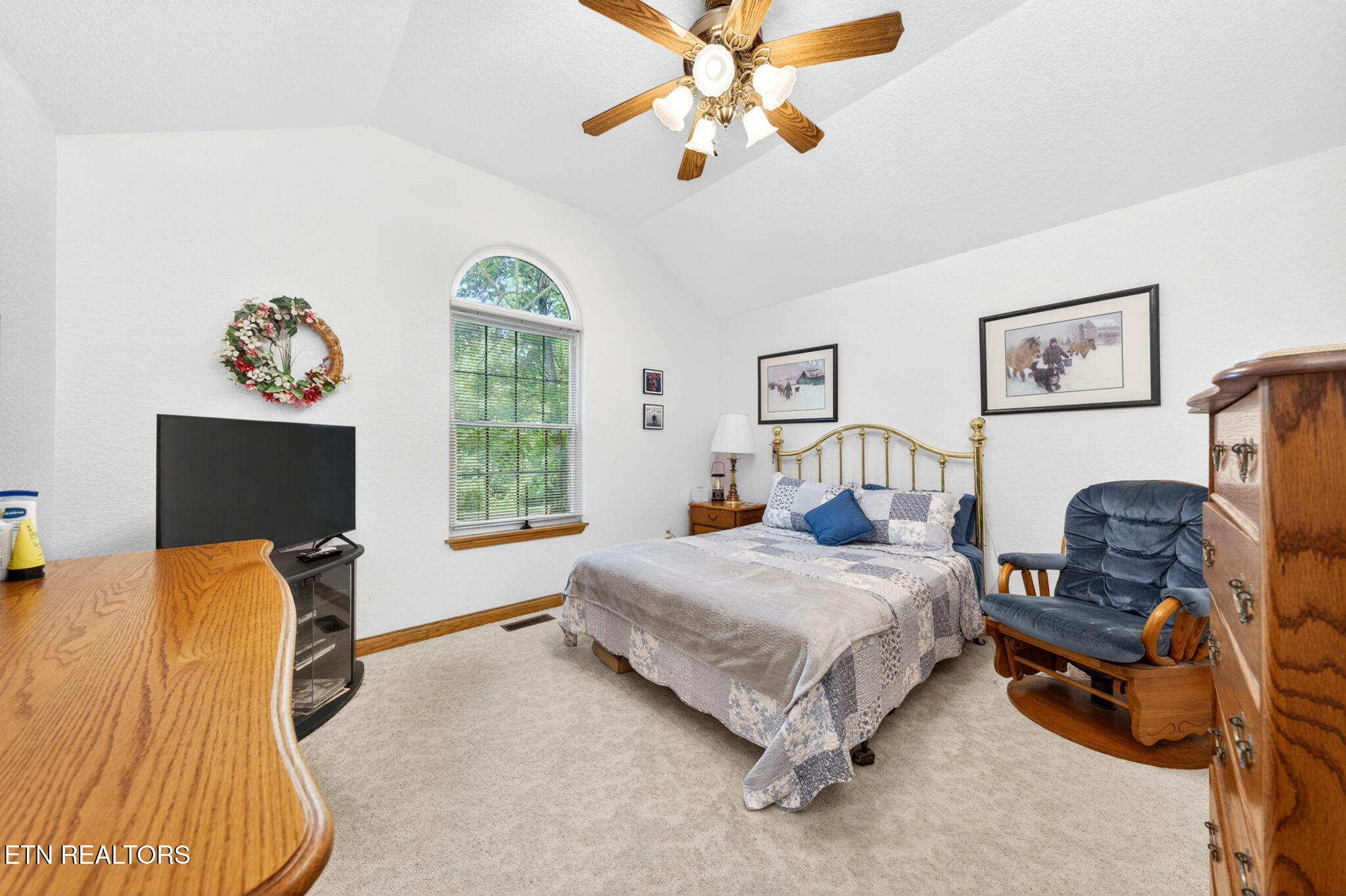 209 Basses Creek Lane Crossville TN 38572