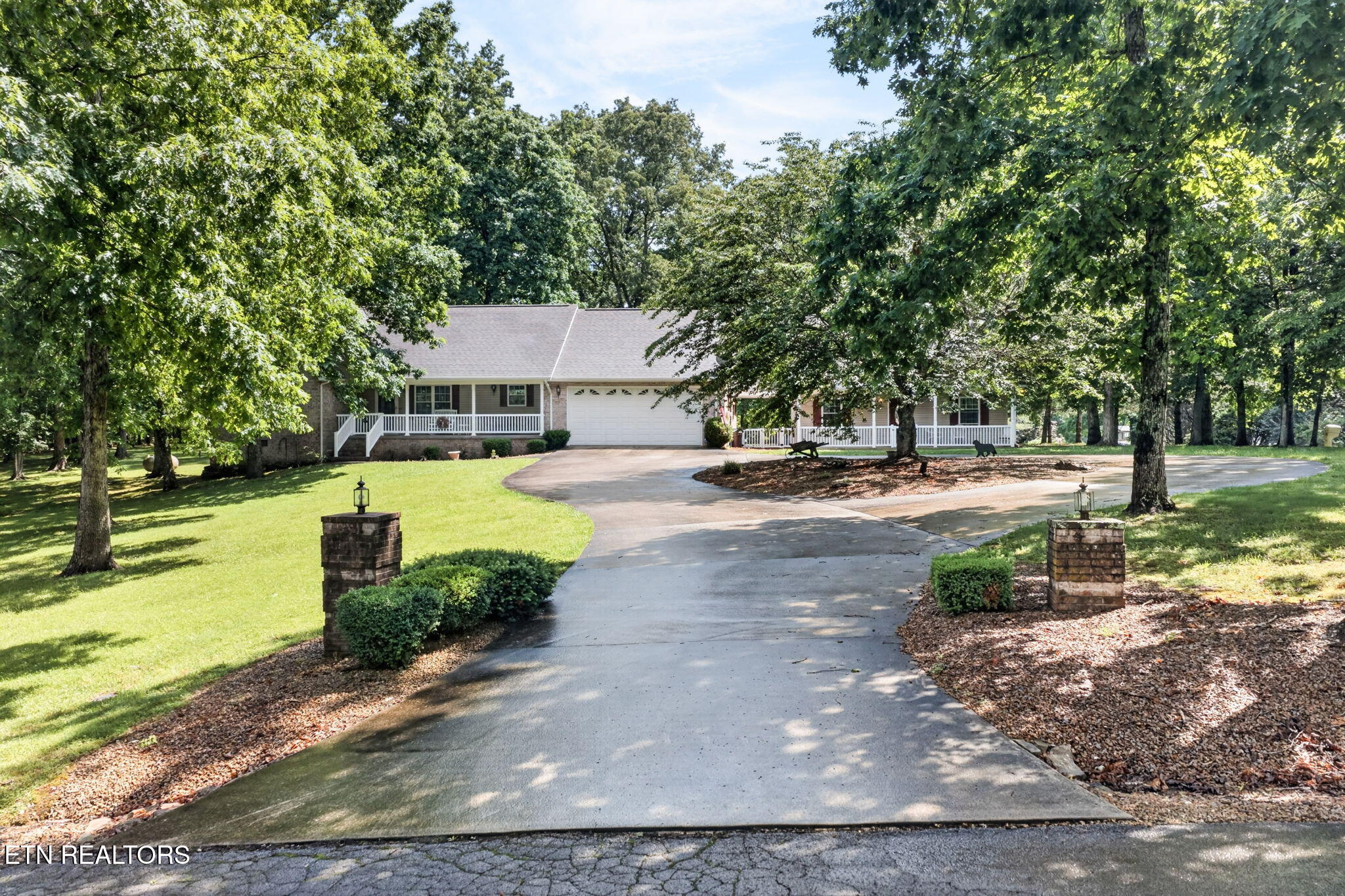 209 Basses Creek Lane Crossville TN 38572