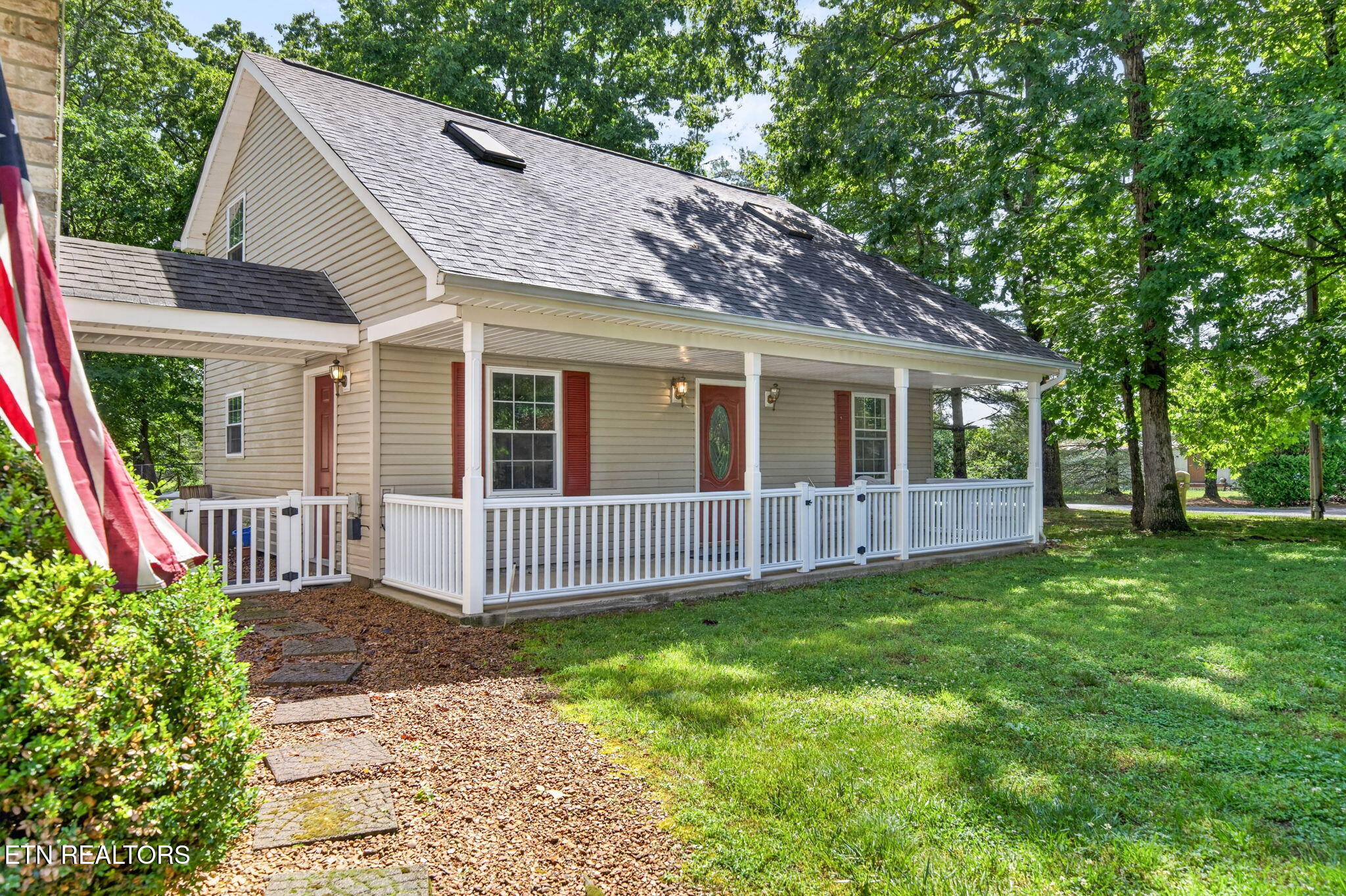 209 Basses Creek Lane Crossville TN 38572