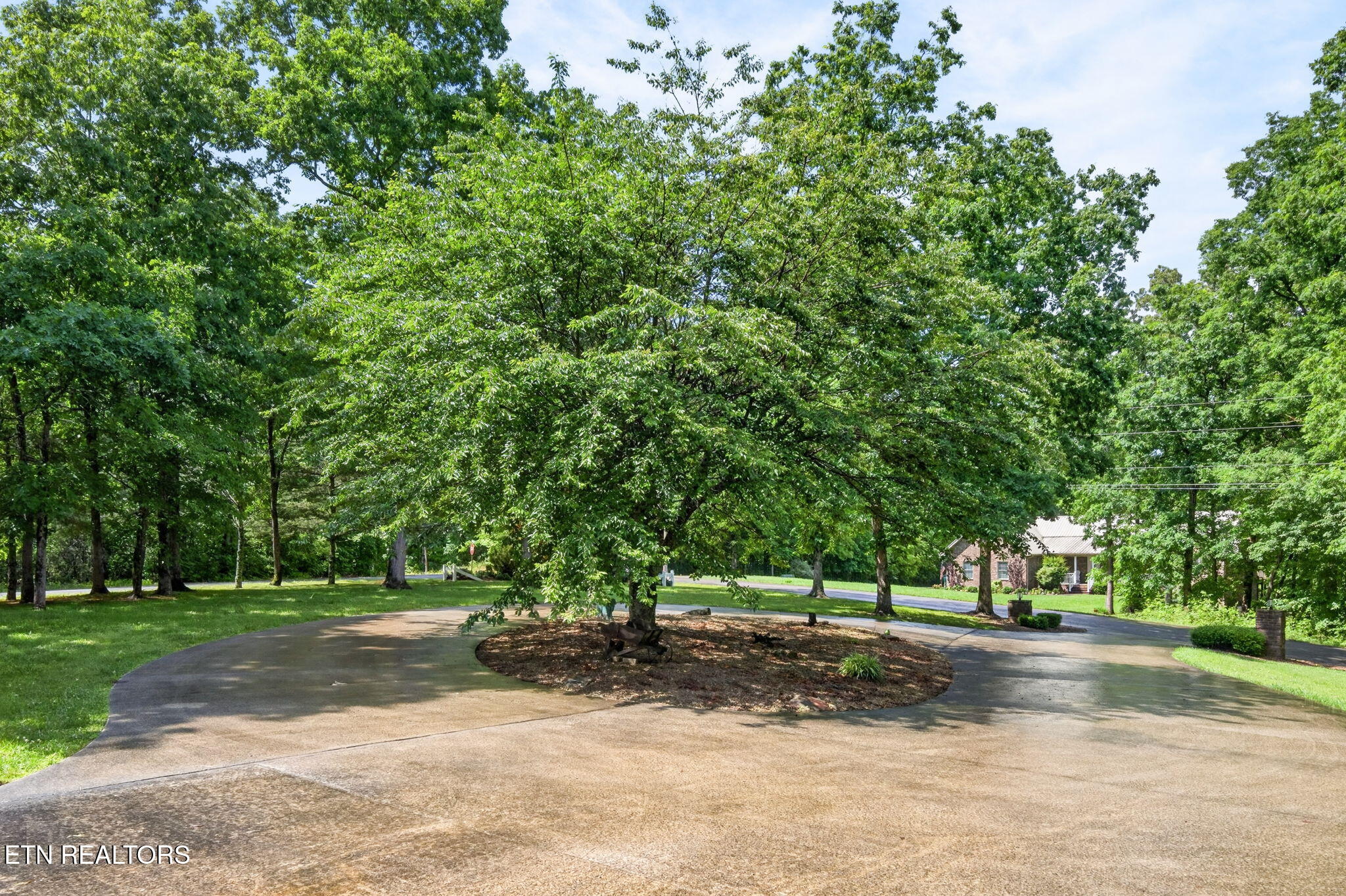 209 Basses Creek Lane Crossville TN 38572