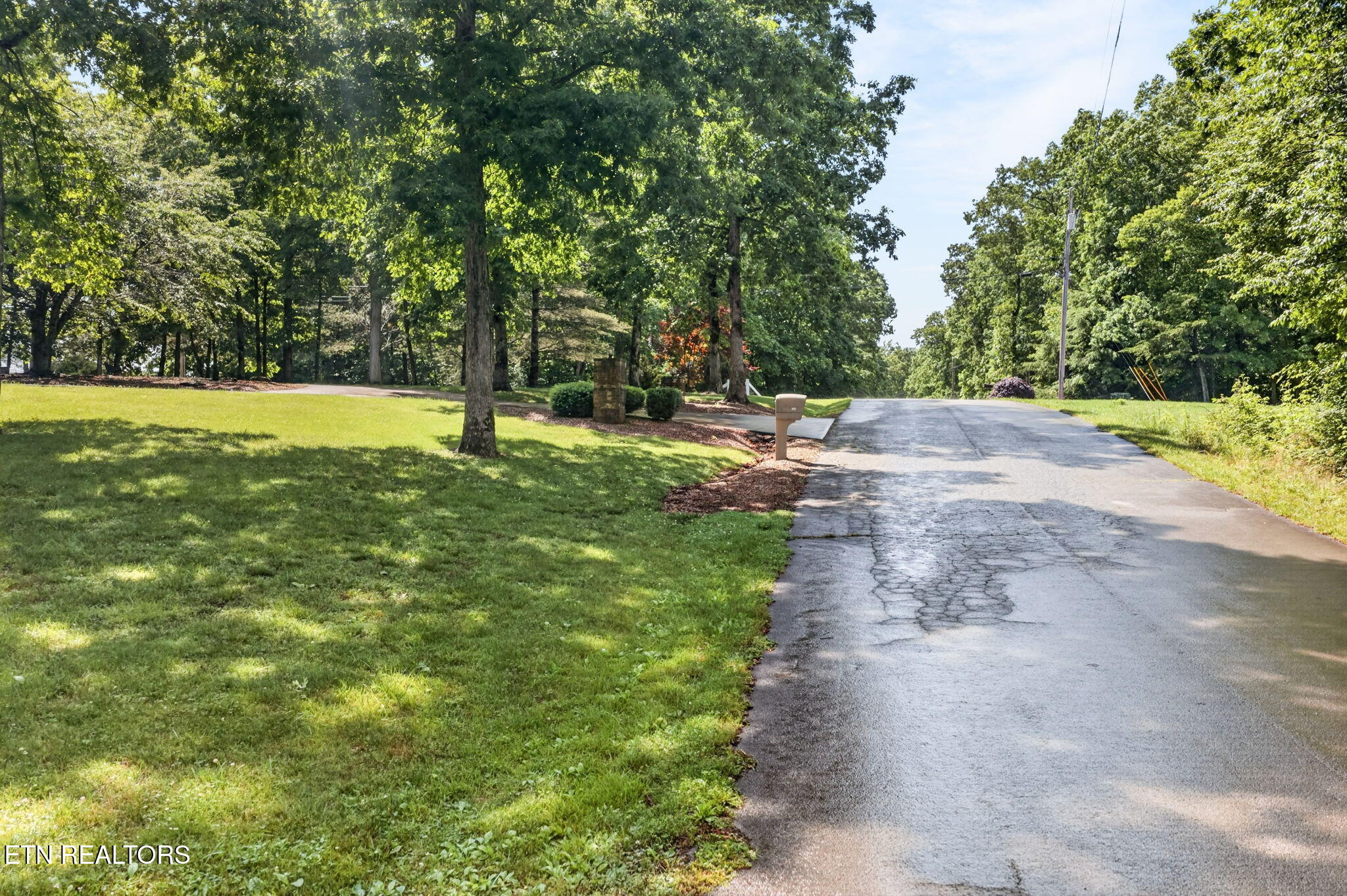 209 Basses Creek Lane Crossville TN 38572