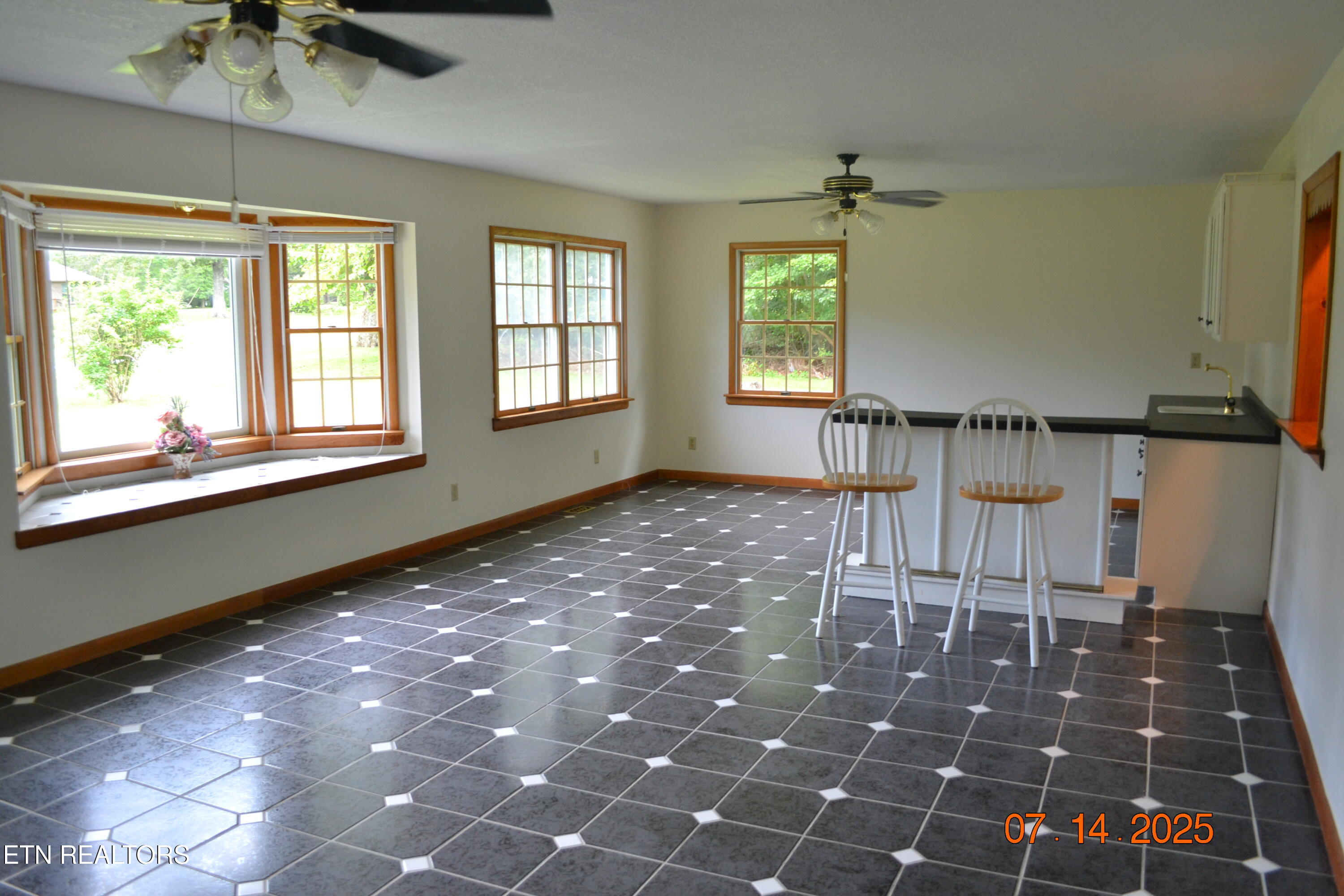2565 Dunbar Road Crossville TN 38572