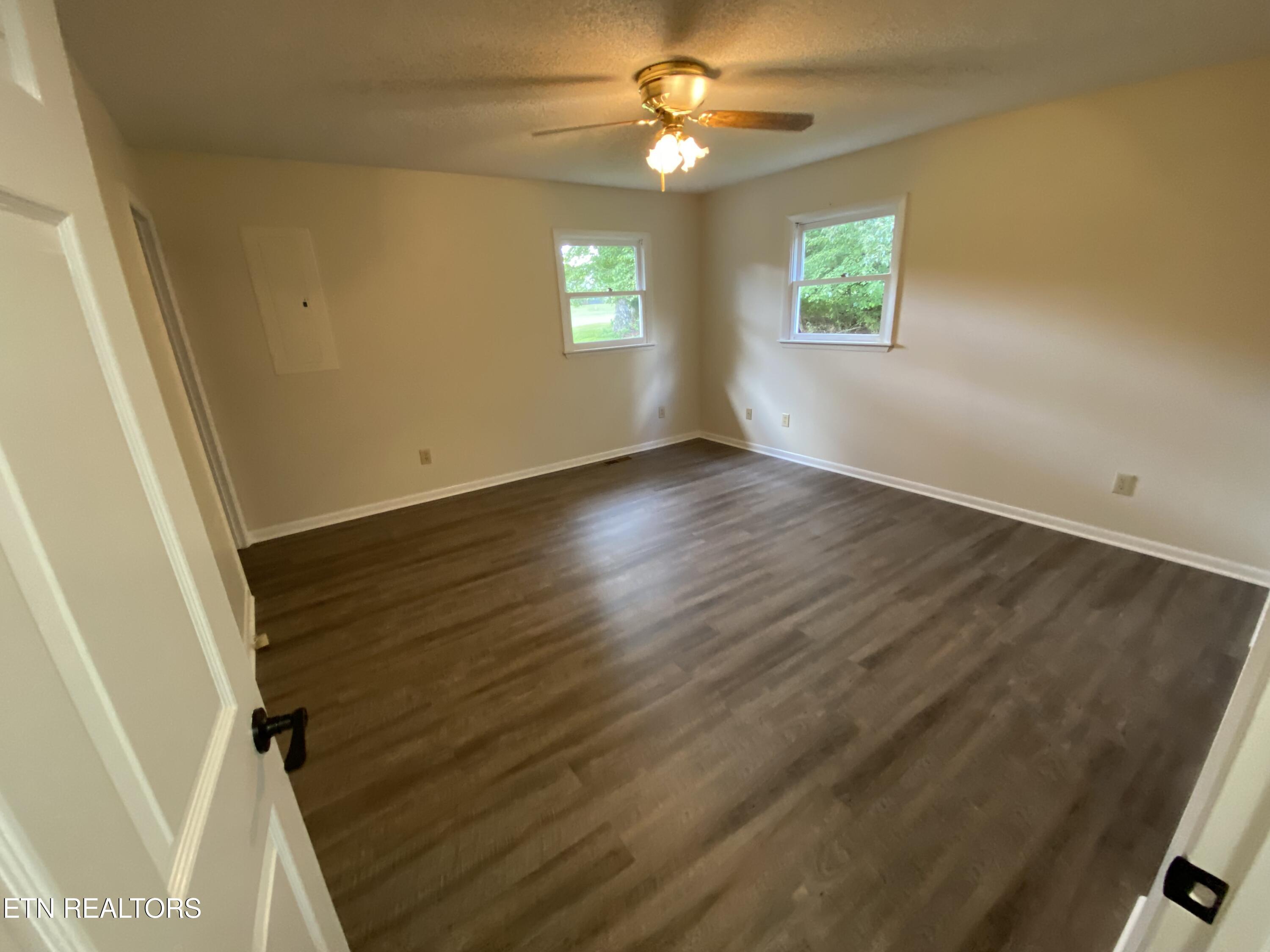 2565 Dunbar Road Crossville TN 38572