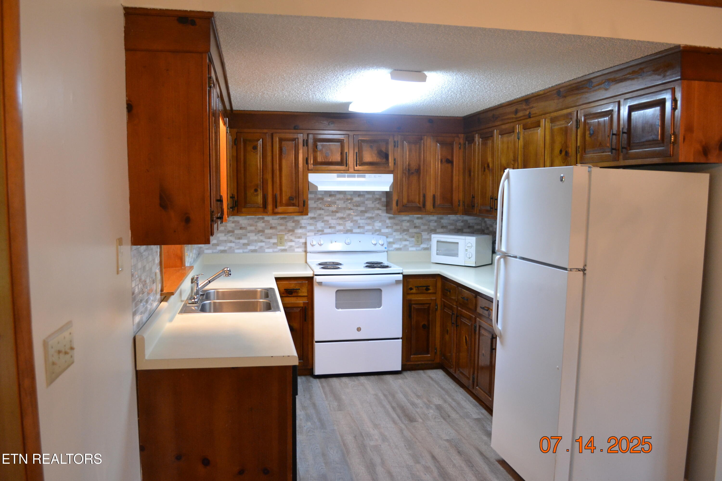 2565 Dunbar Road Crossville TN 38572