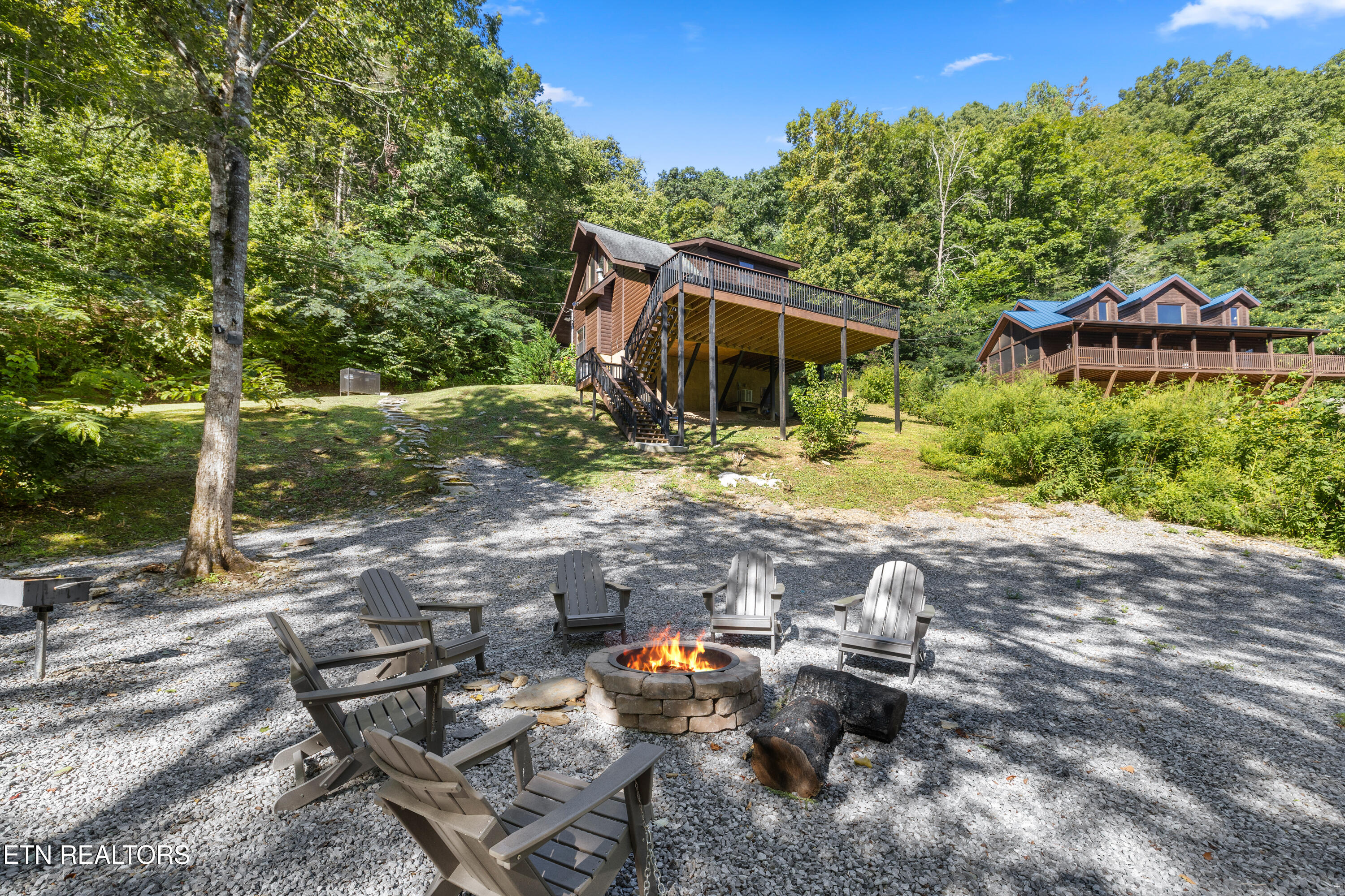 1830 Creek Hollow Way Sevierville TN 37876