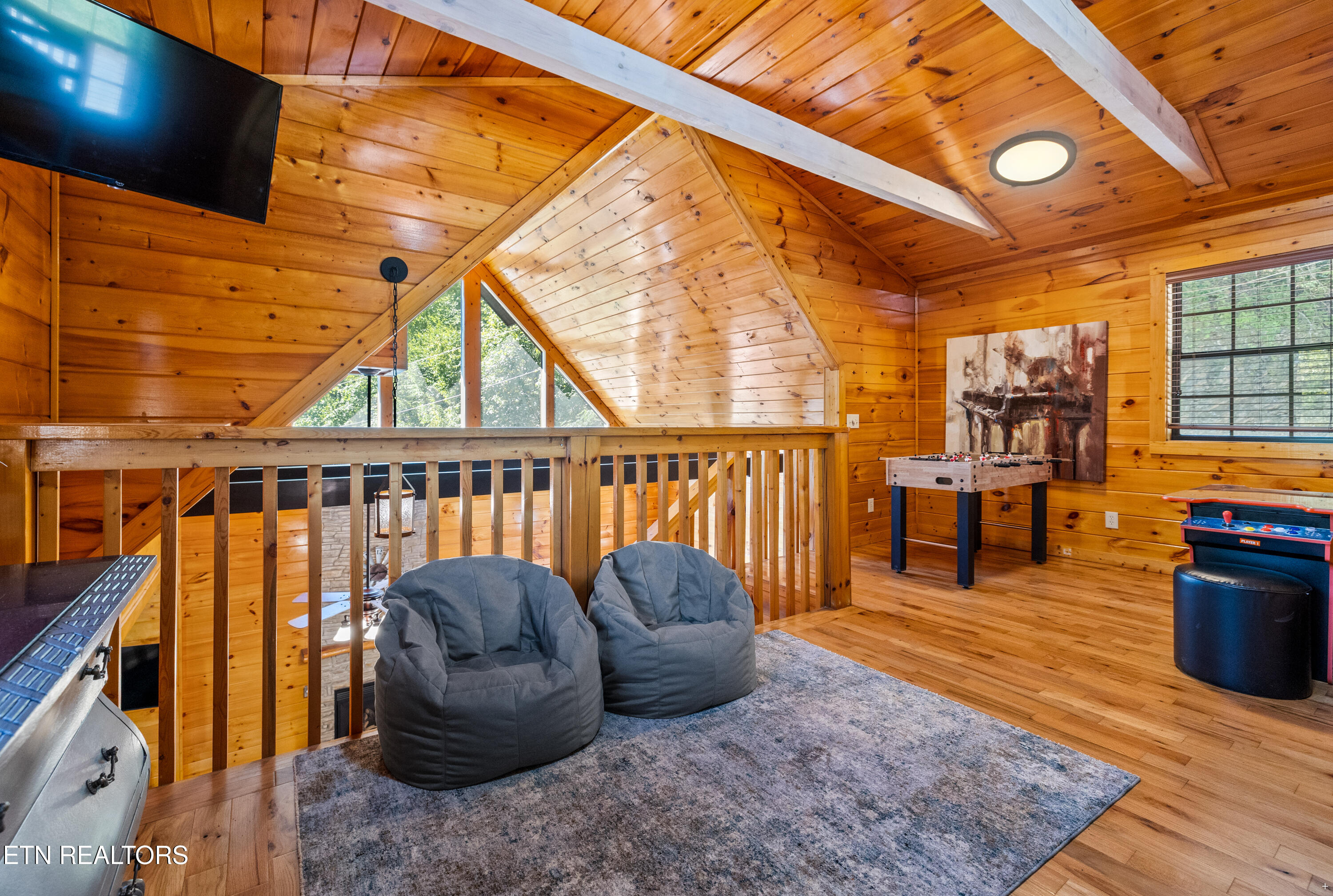 1830 Creek Hollow Way Sevierville TN 37876