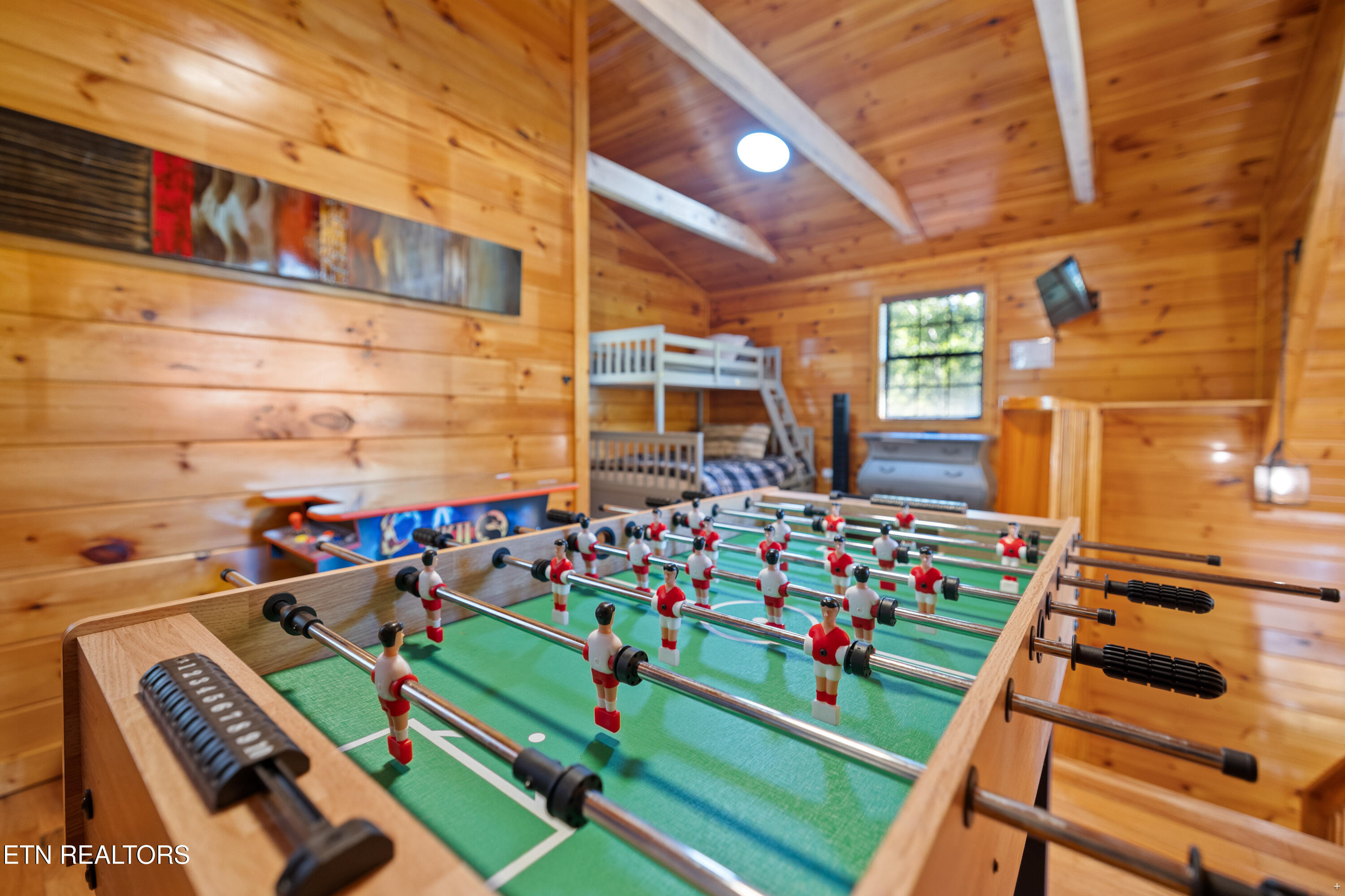 1830 Creek Hollow Way Sevierville TN 37876