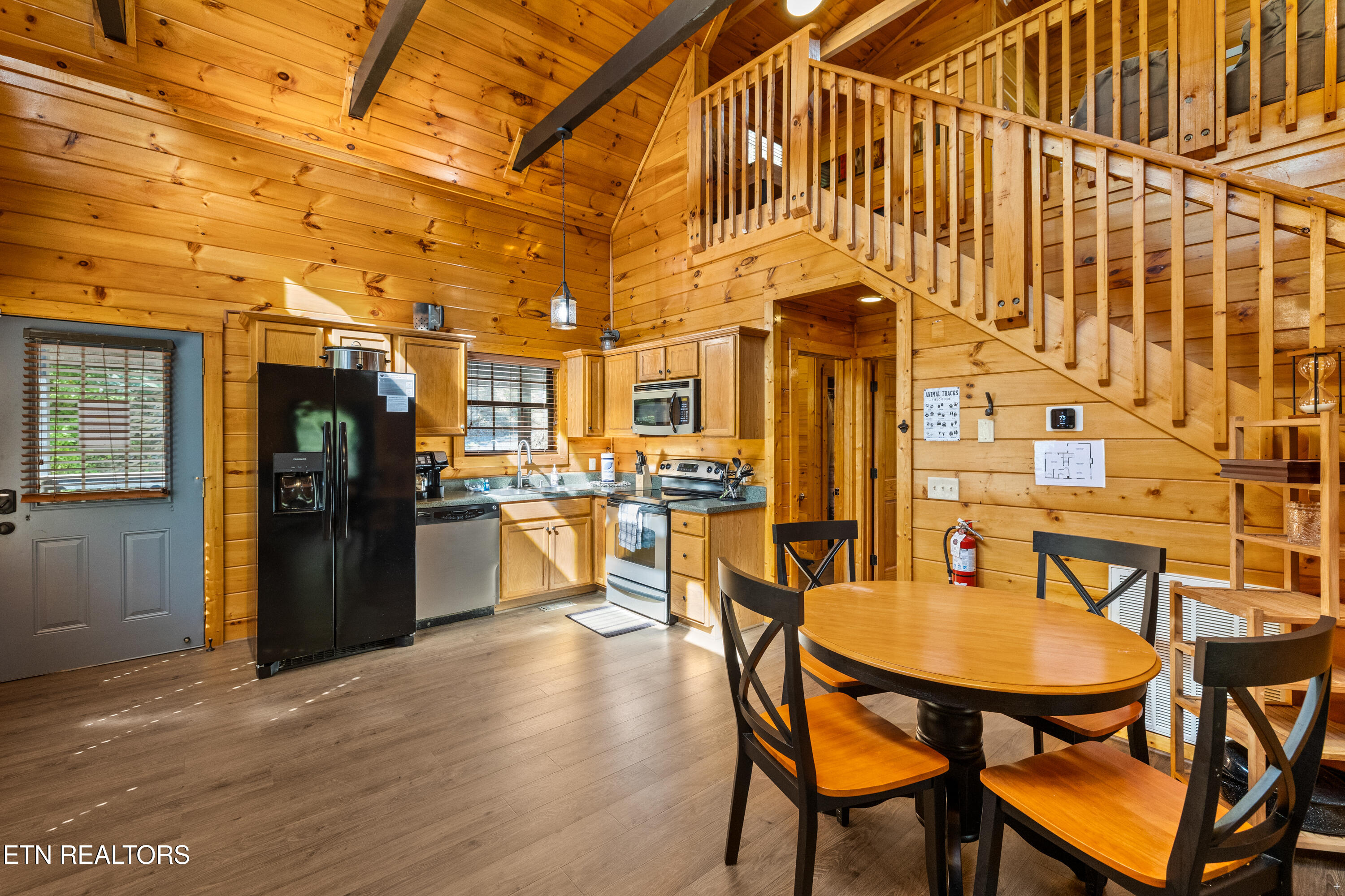 1830 Creek Hollow Way Sevierville TN 37876