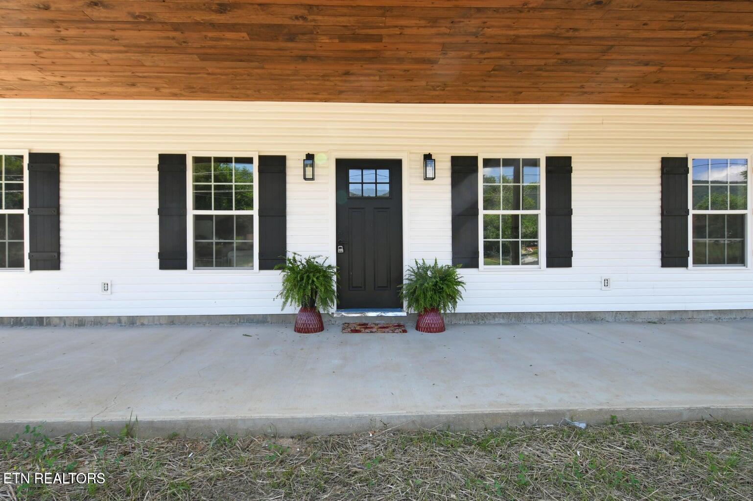 252 Old Middlesboro Highway Lafollette TN 37766
