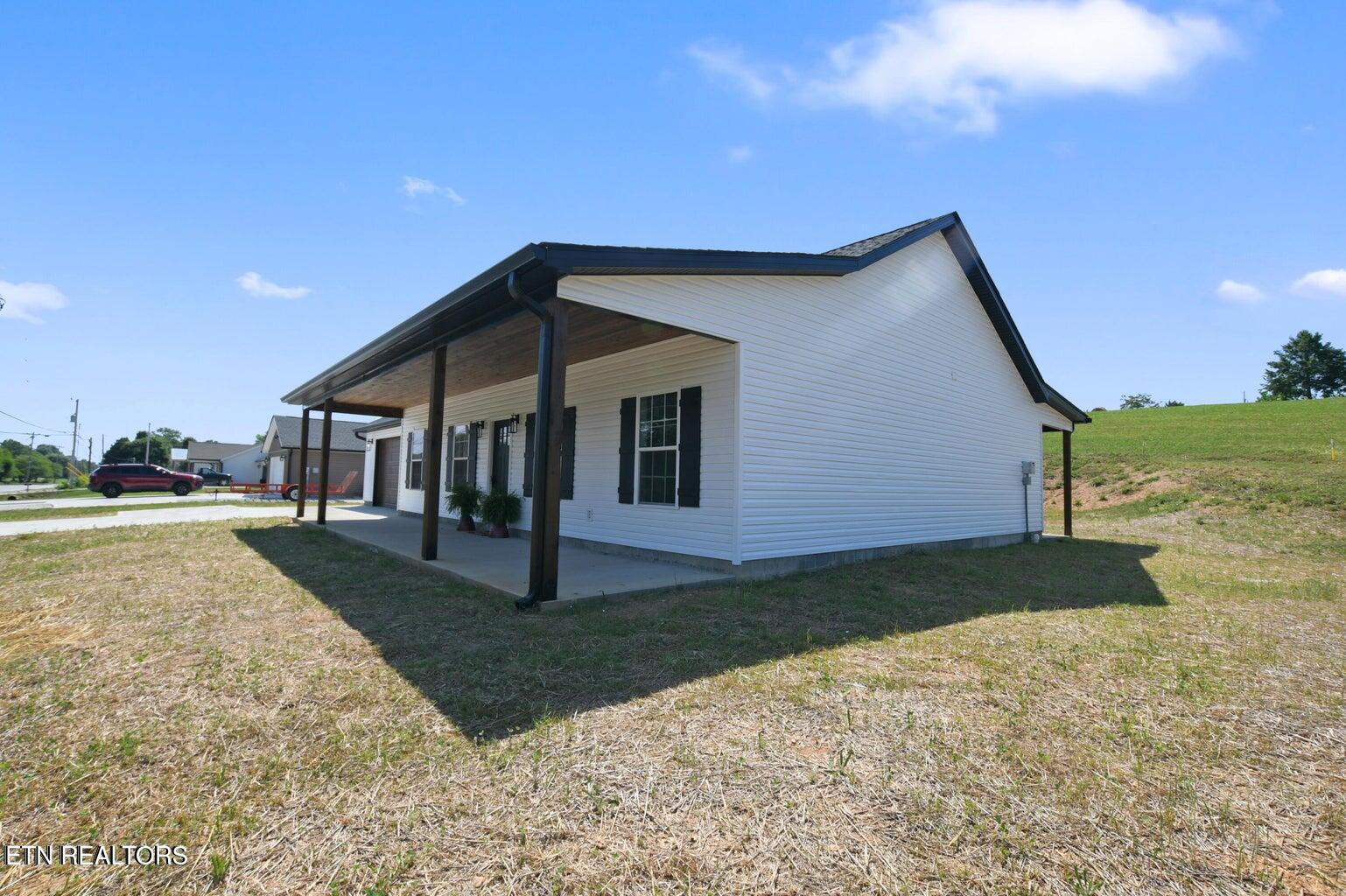 252 Old Middlesboro Highway Lafollette TN 37766