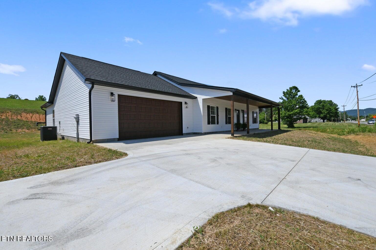 252 Old Middlesboro Highway Lafollette TN 37766