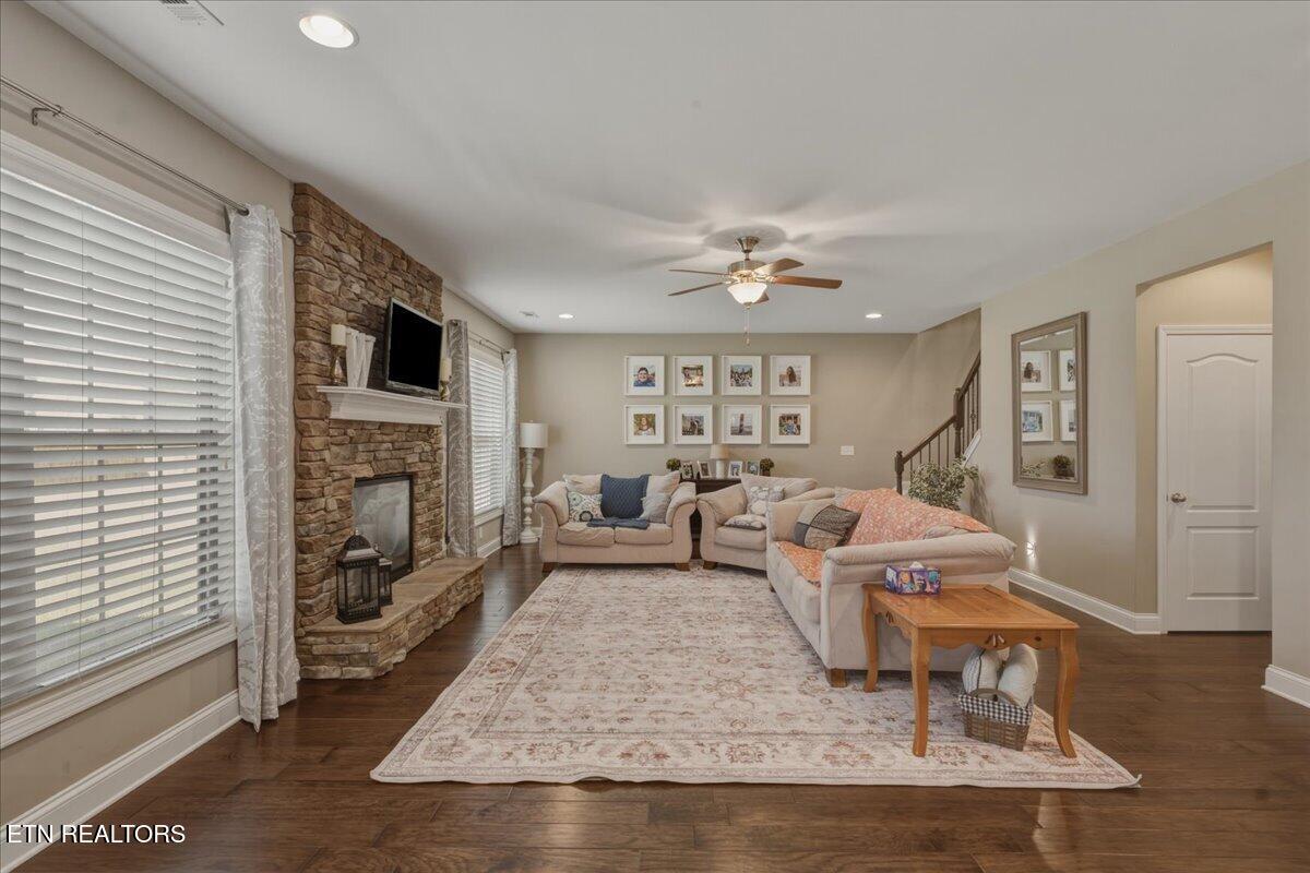 1885 Hidden Deer Lane Knoxville TN 37922
