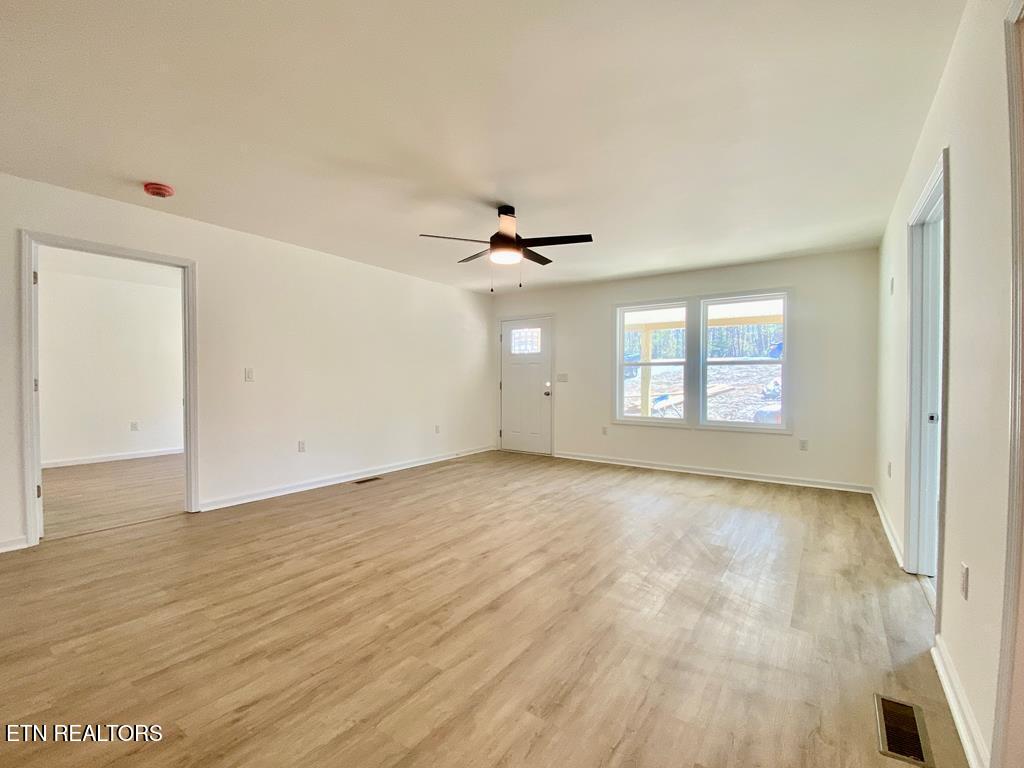 6383 Valley View Road Crossville TN 38572