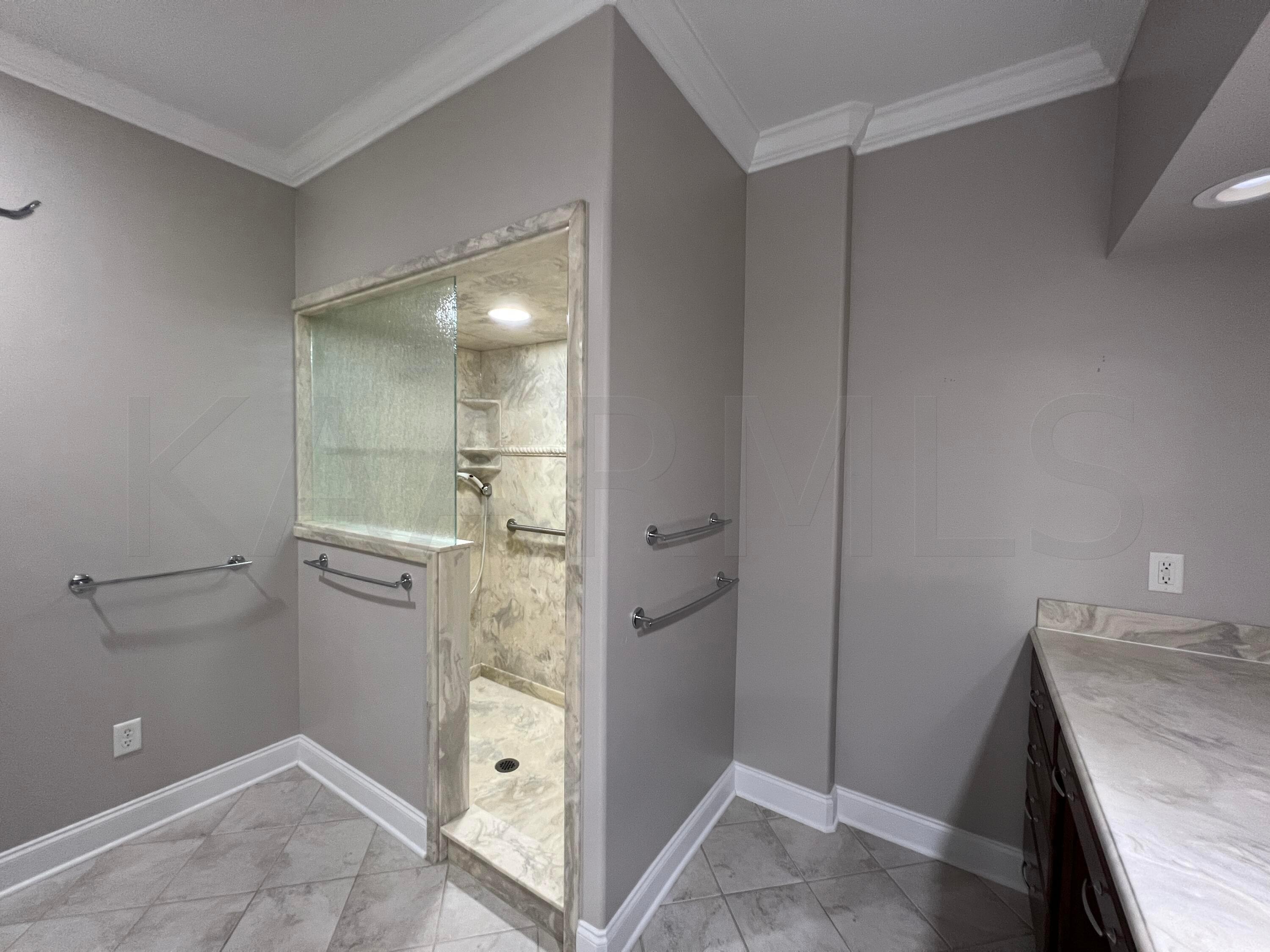 640 Windward Point Lenoir City TN 37772
