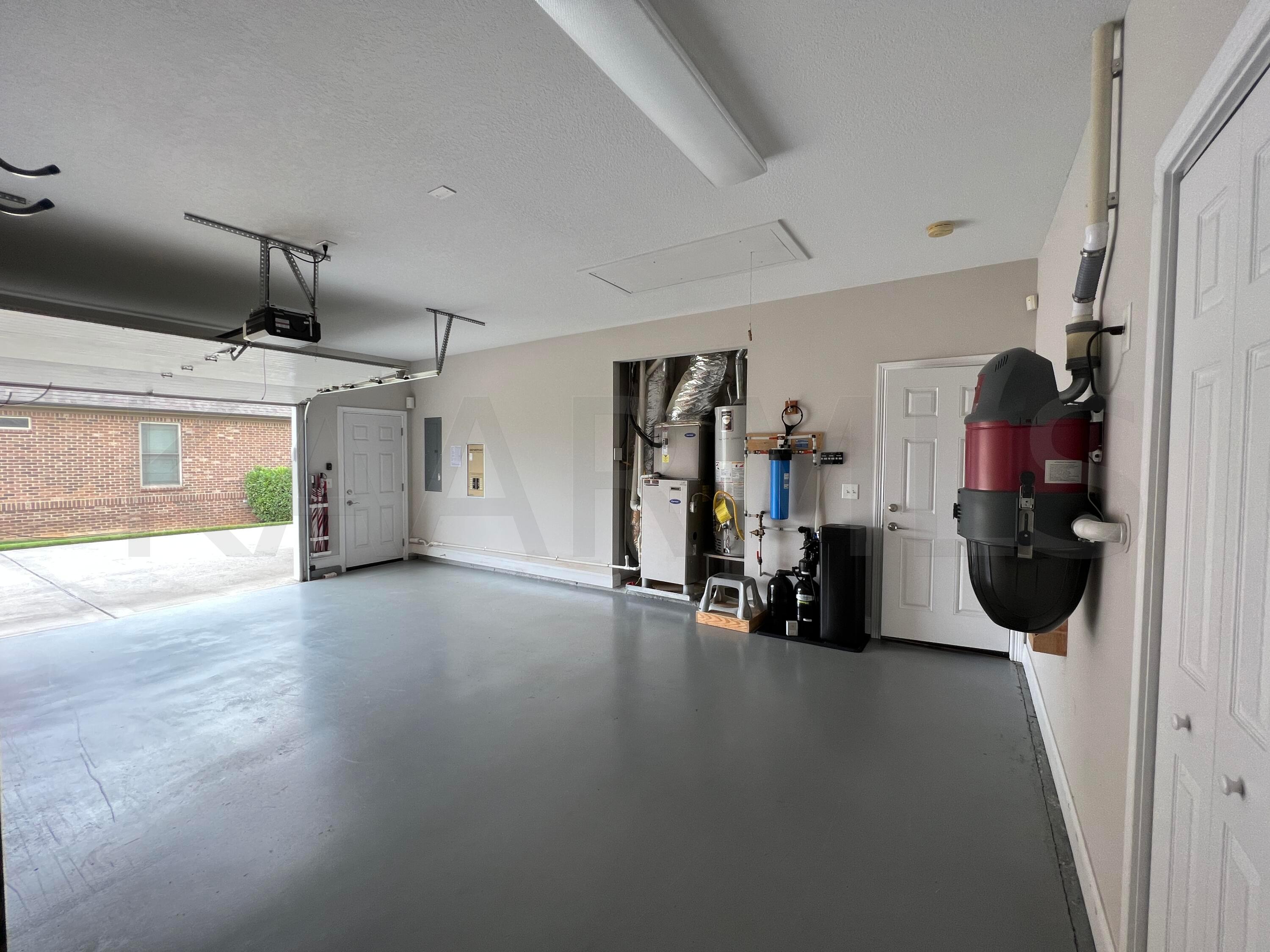 640 Windward Point Lenoir City TN 37772