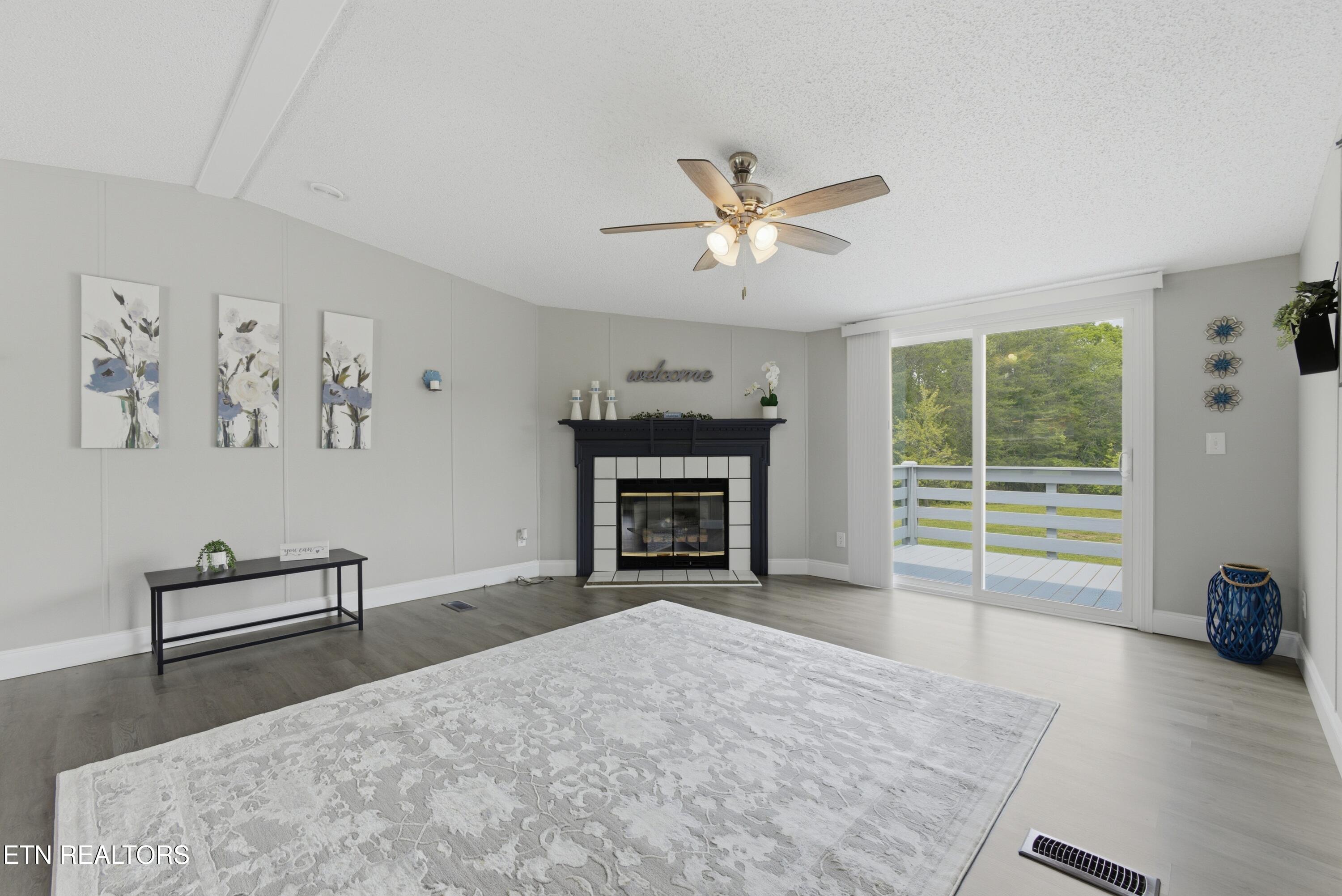 270 Brown Road Oakdale TN 37829