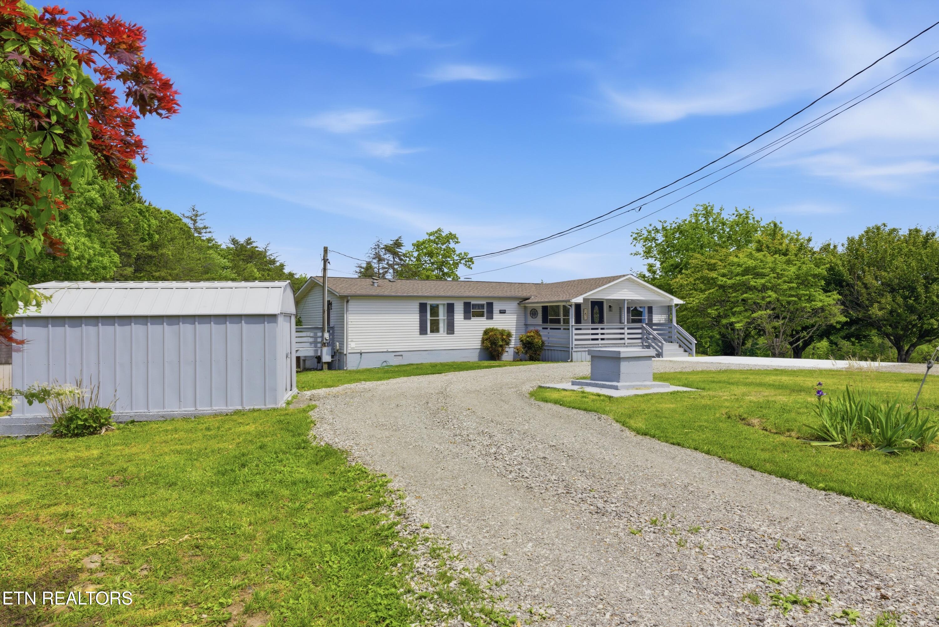 270 Brown Road Oakdale TN 37829