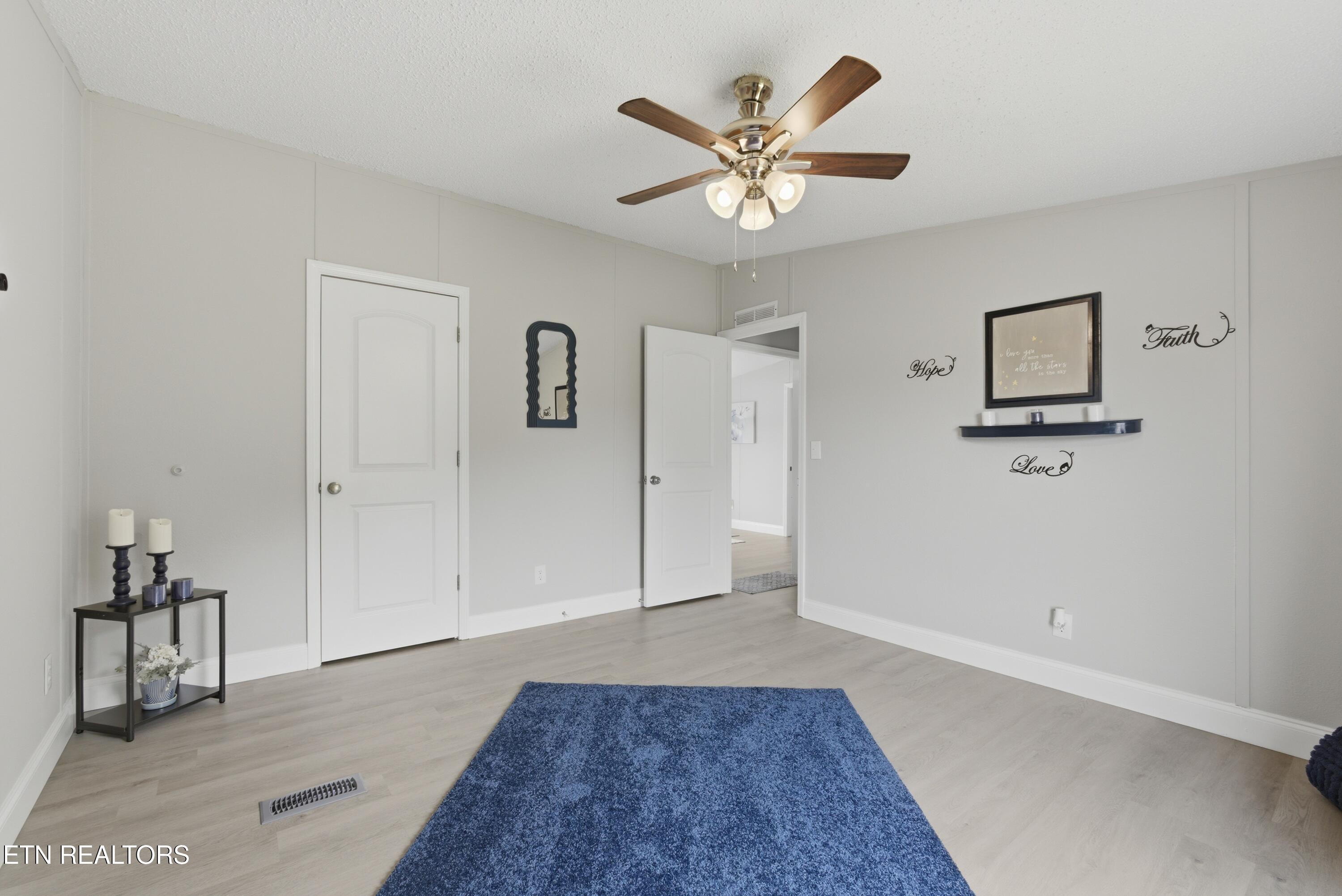 270 Brown Road Oakdale TN 37829