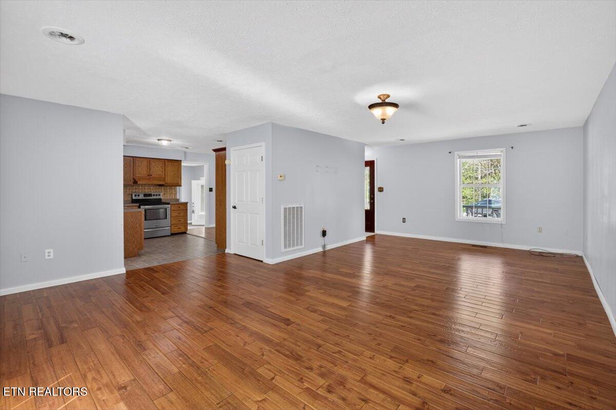 820 Sand Cut Road Oneida TN 37841