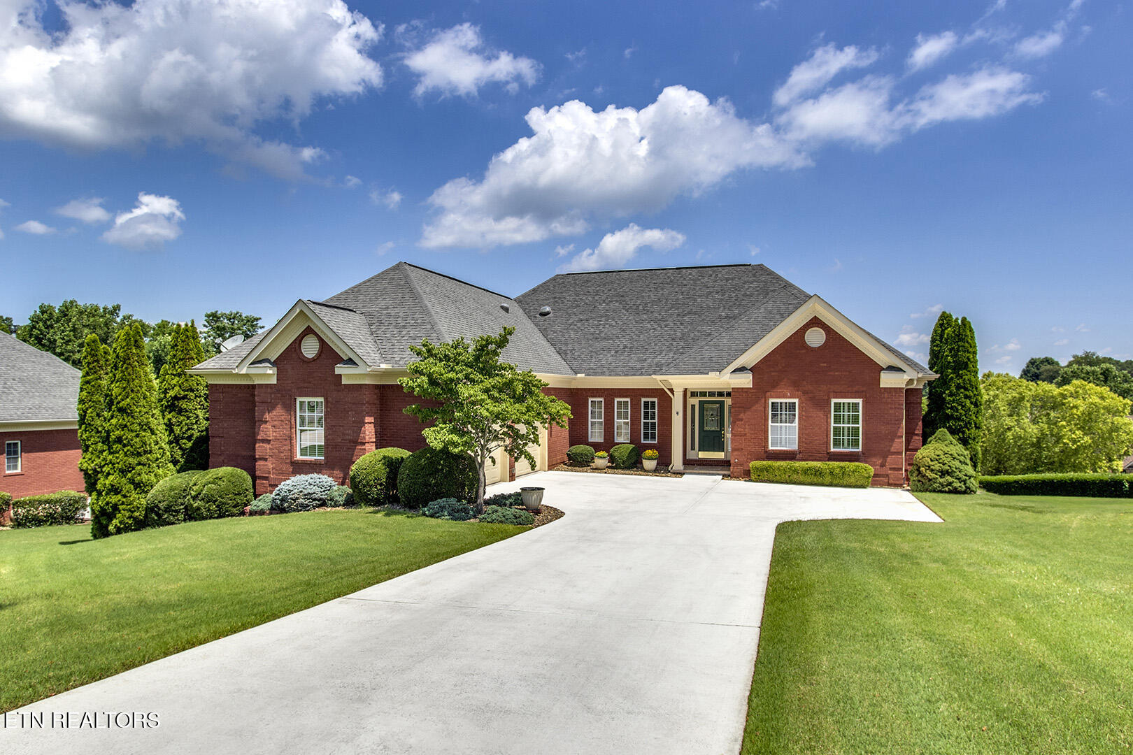 203 Todaly Circle Loudon TN 37774