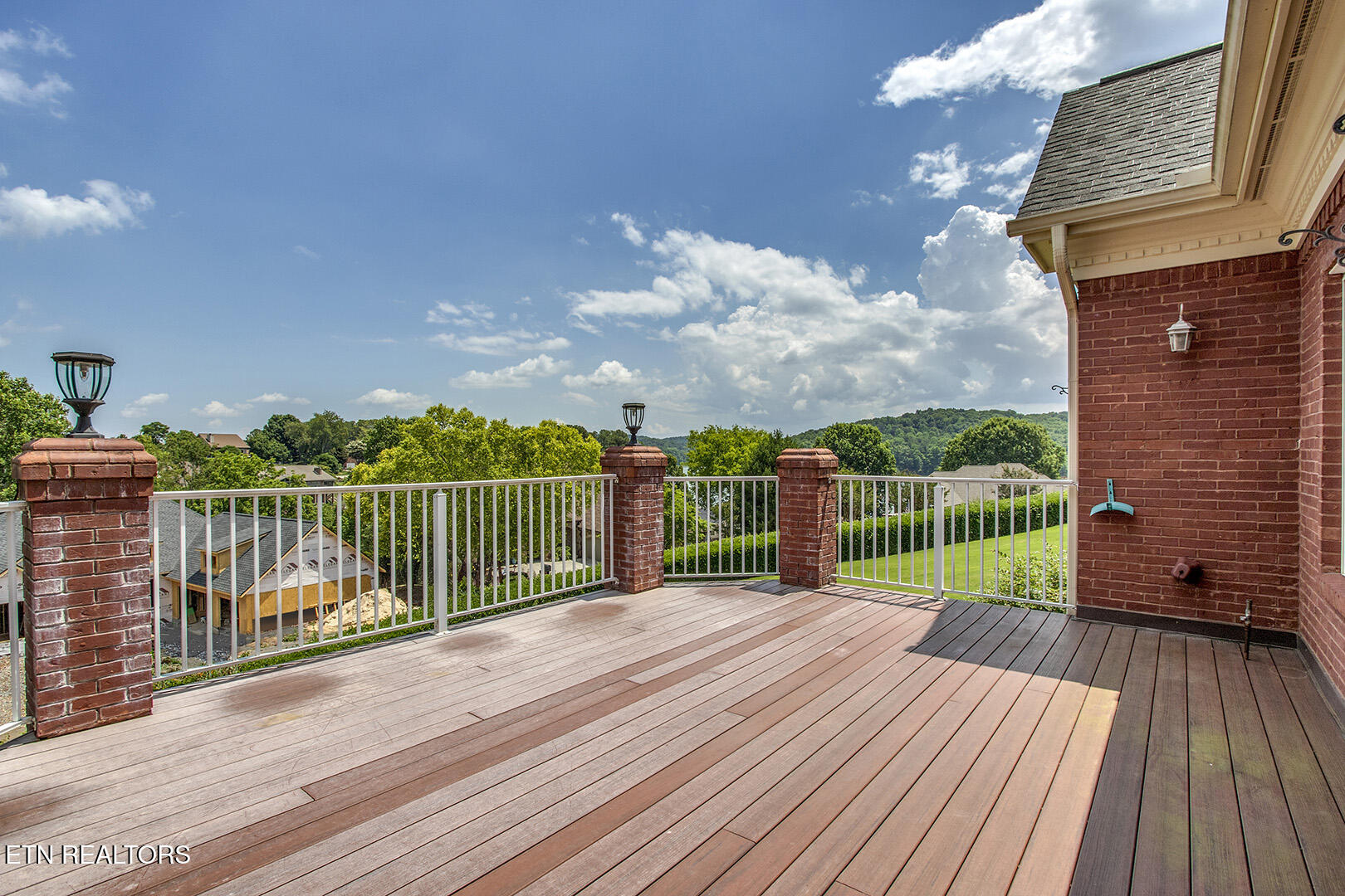 203 Todaly Circle Loudon TN 37774