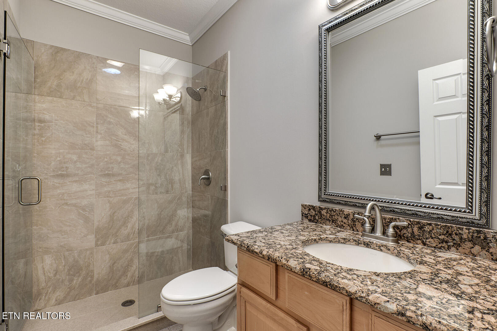 203 Todaly Circle Loudon TN 37774
