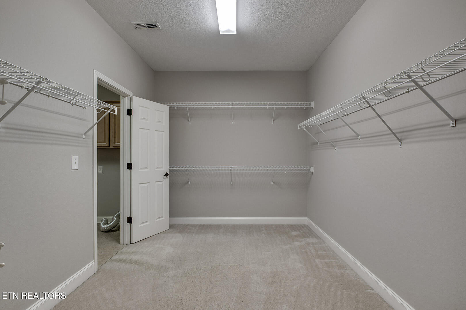203 Todaly Circle Loudon TN 37774