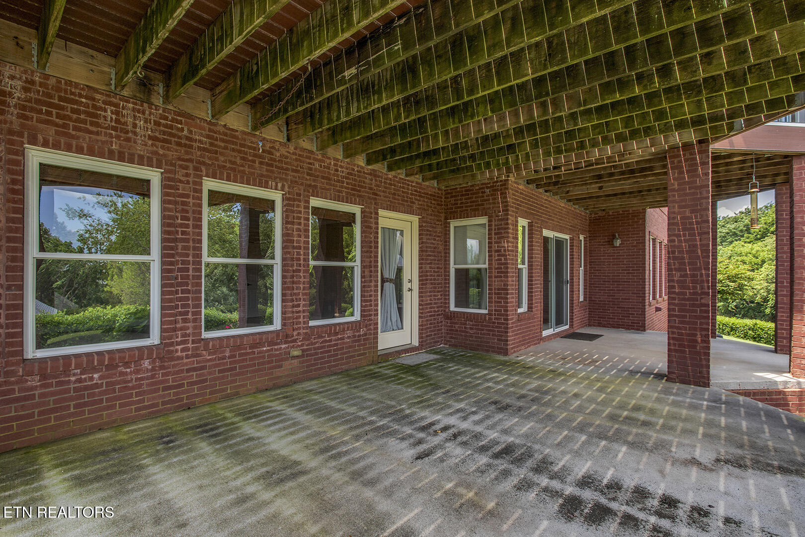 203 Todaly Circle Loudon TN 37774