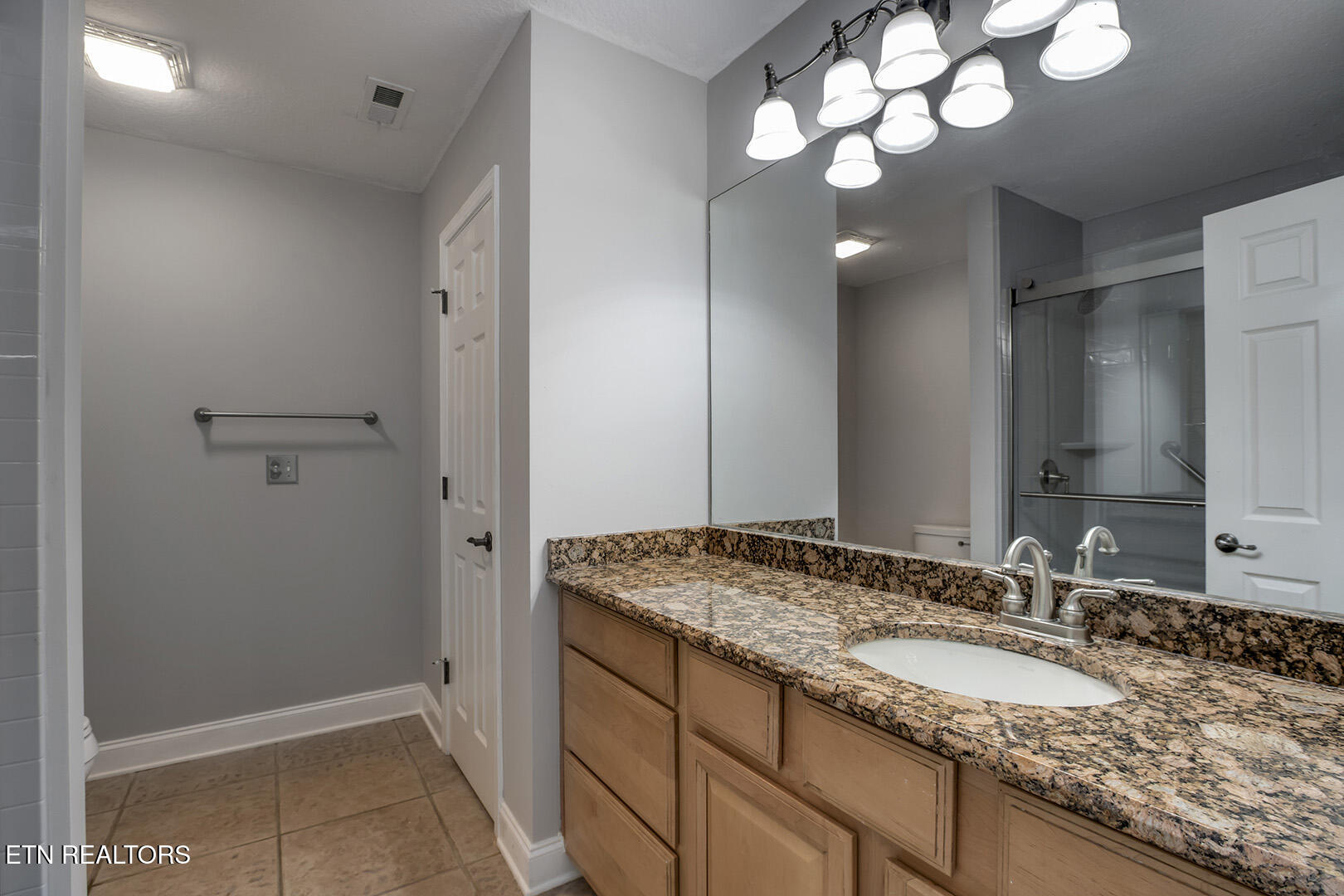 203 Todaly Circle Loudon TN 37774