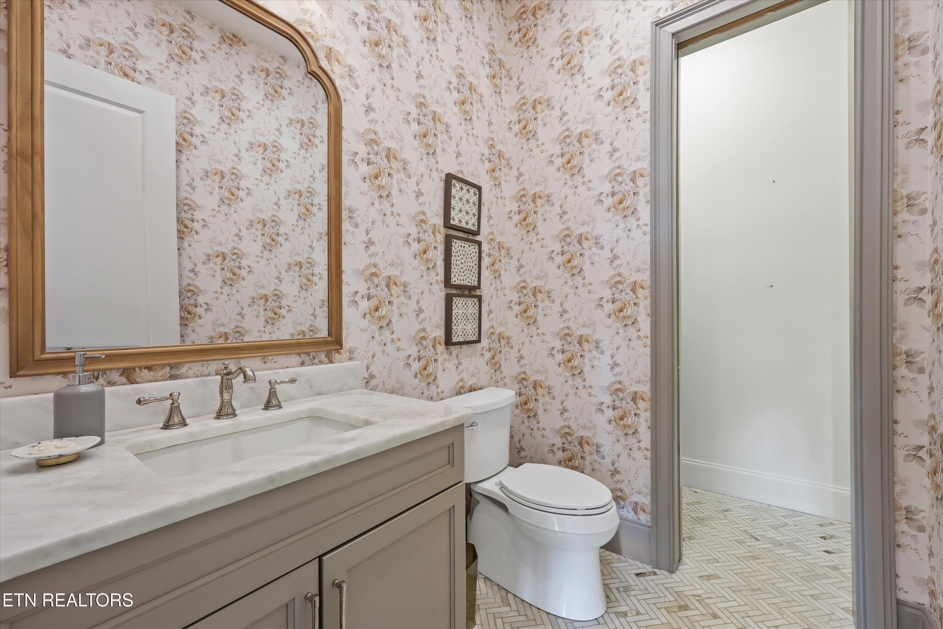 130 Hendren Lane Clinton TN 37716