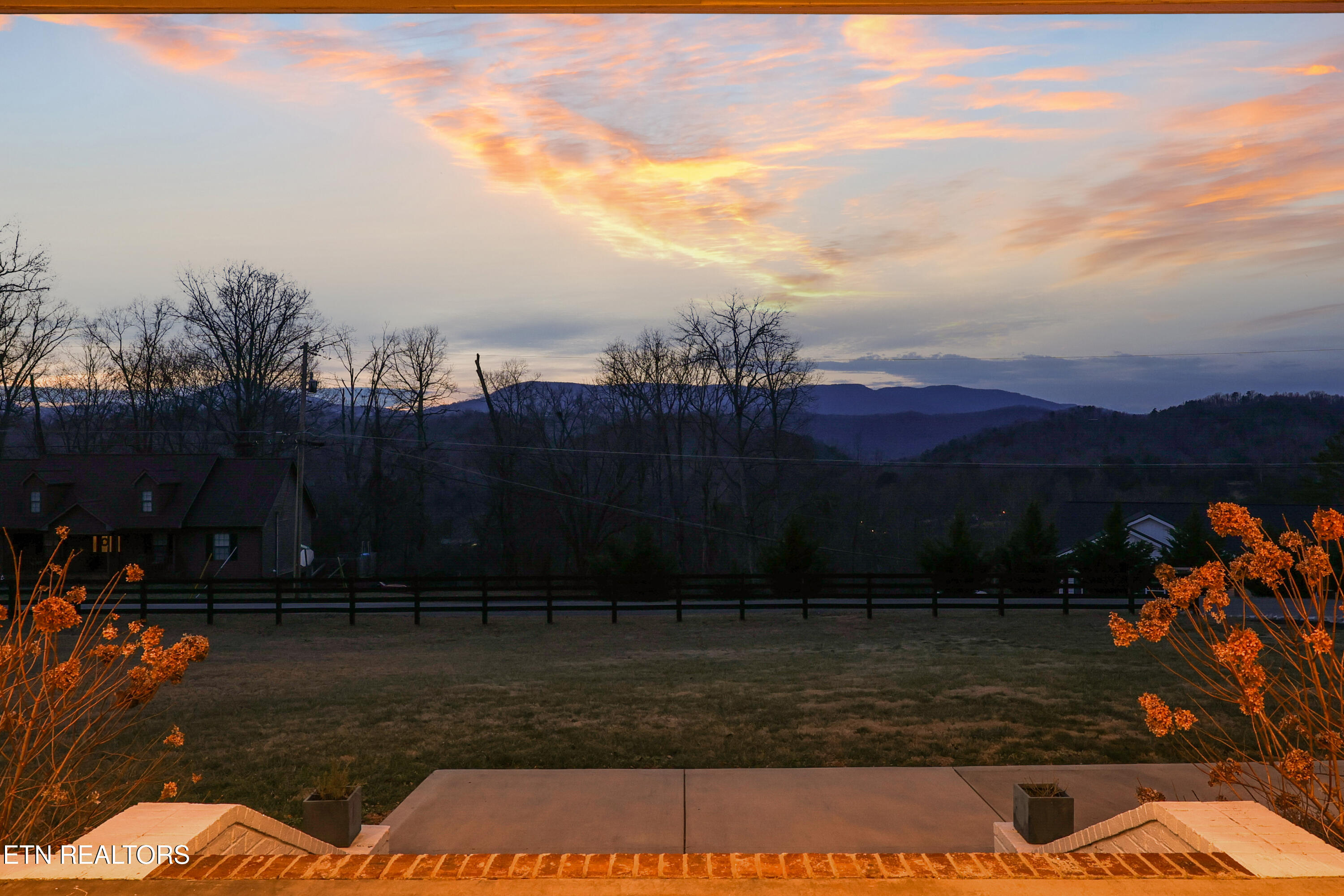 130 Hendren Lane Clinton TN 37716