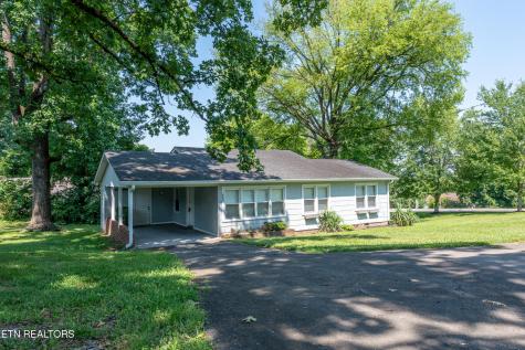 609 Watkins Road Maryville TN 37801