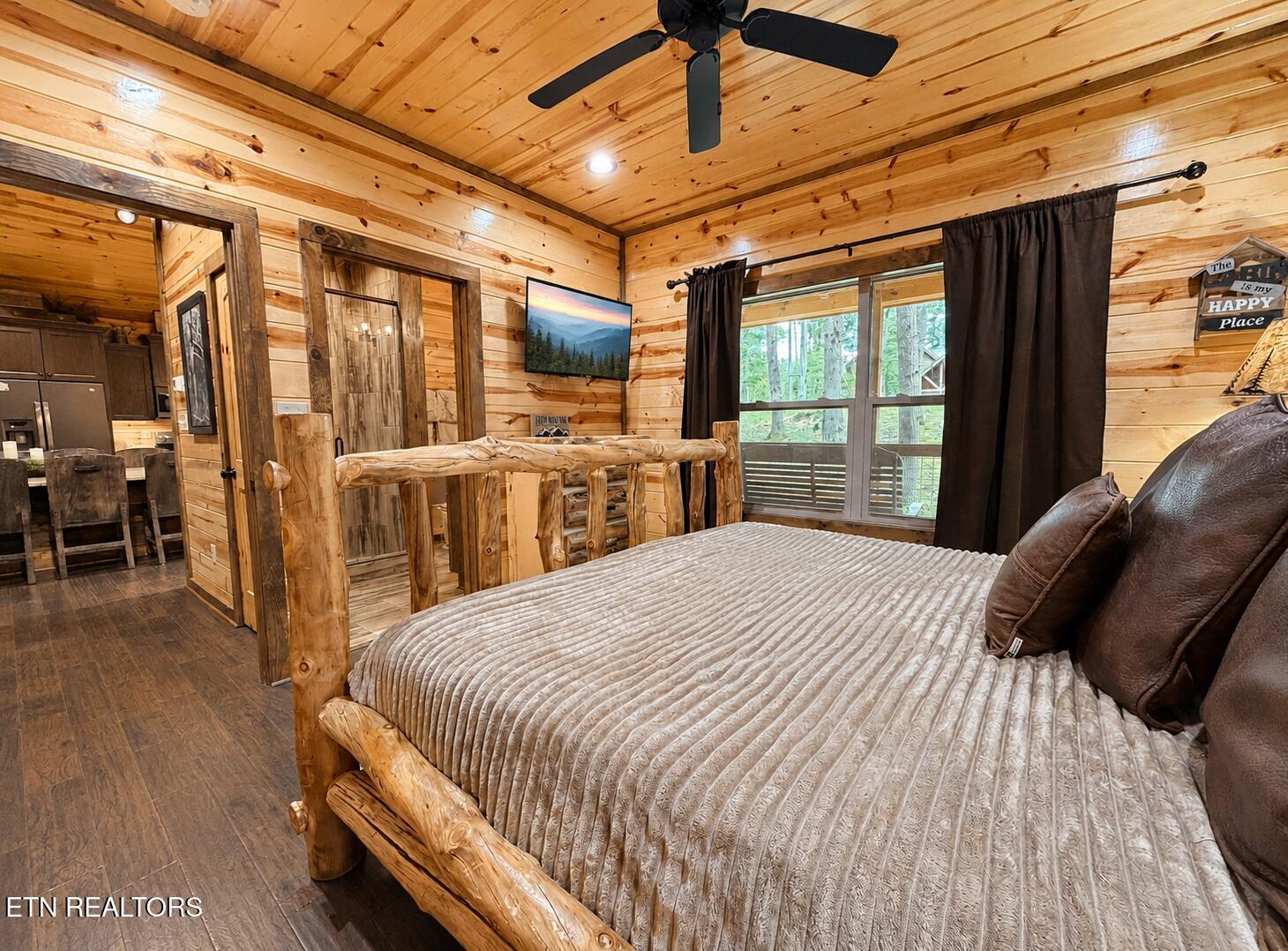 2215 Cub Circle Sevierville TN 37862