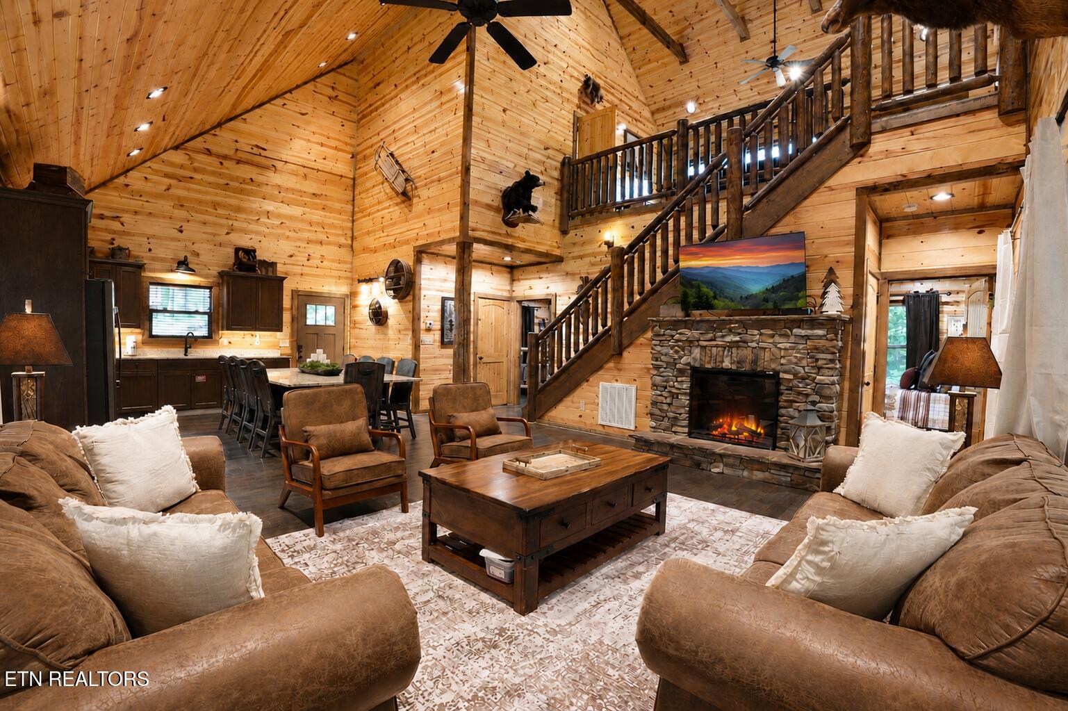 2215 Cub Circle Sevierville TN 37862