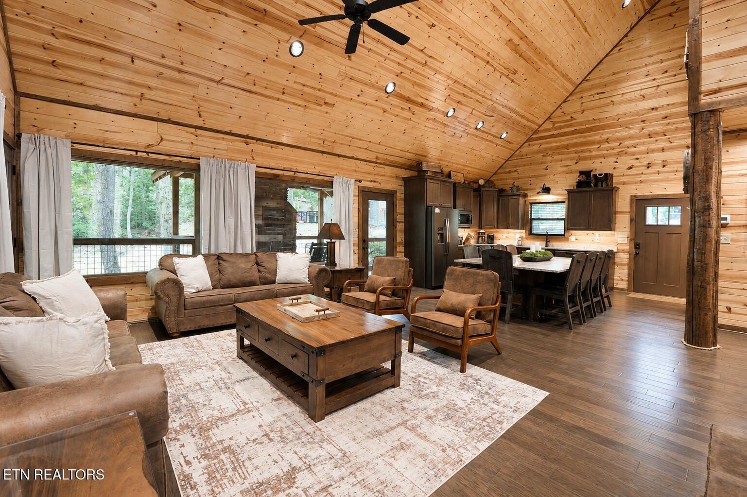 2215 Cub Circle Sevierville TN 37862