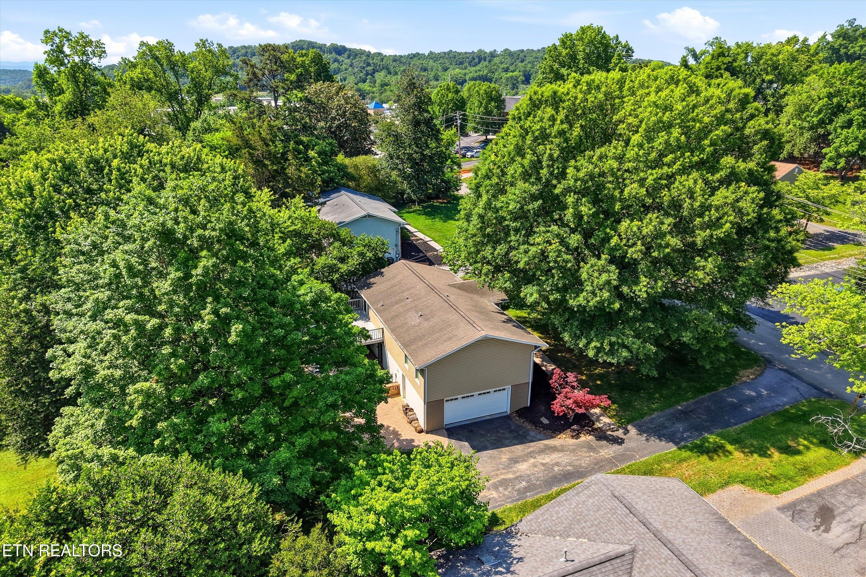 120 Cogdill Road Knoxville TN 37922