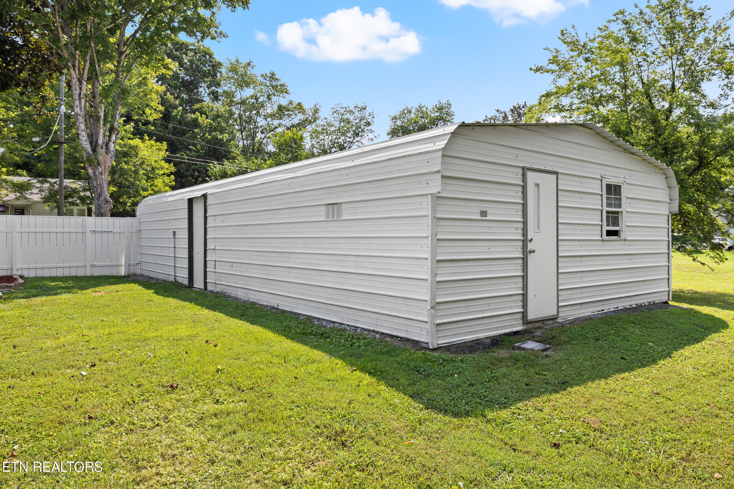 120 Shipe Road Powell TN 37849