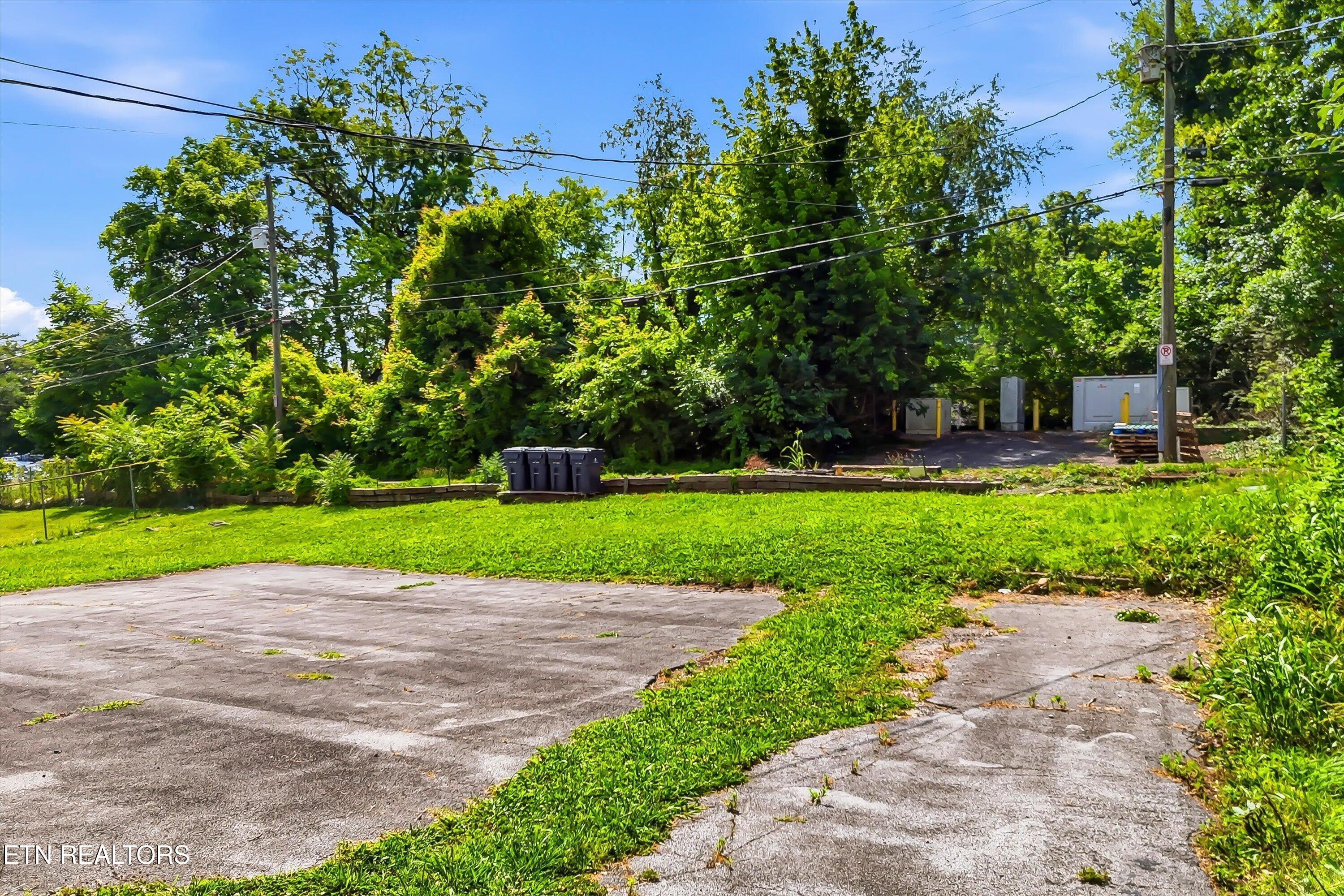 3208 E Magnolia Avenue Knoxville TN 37914