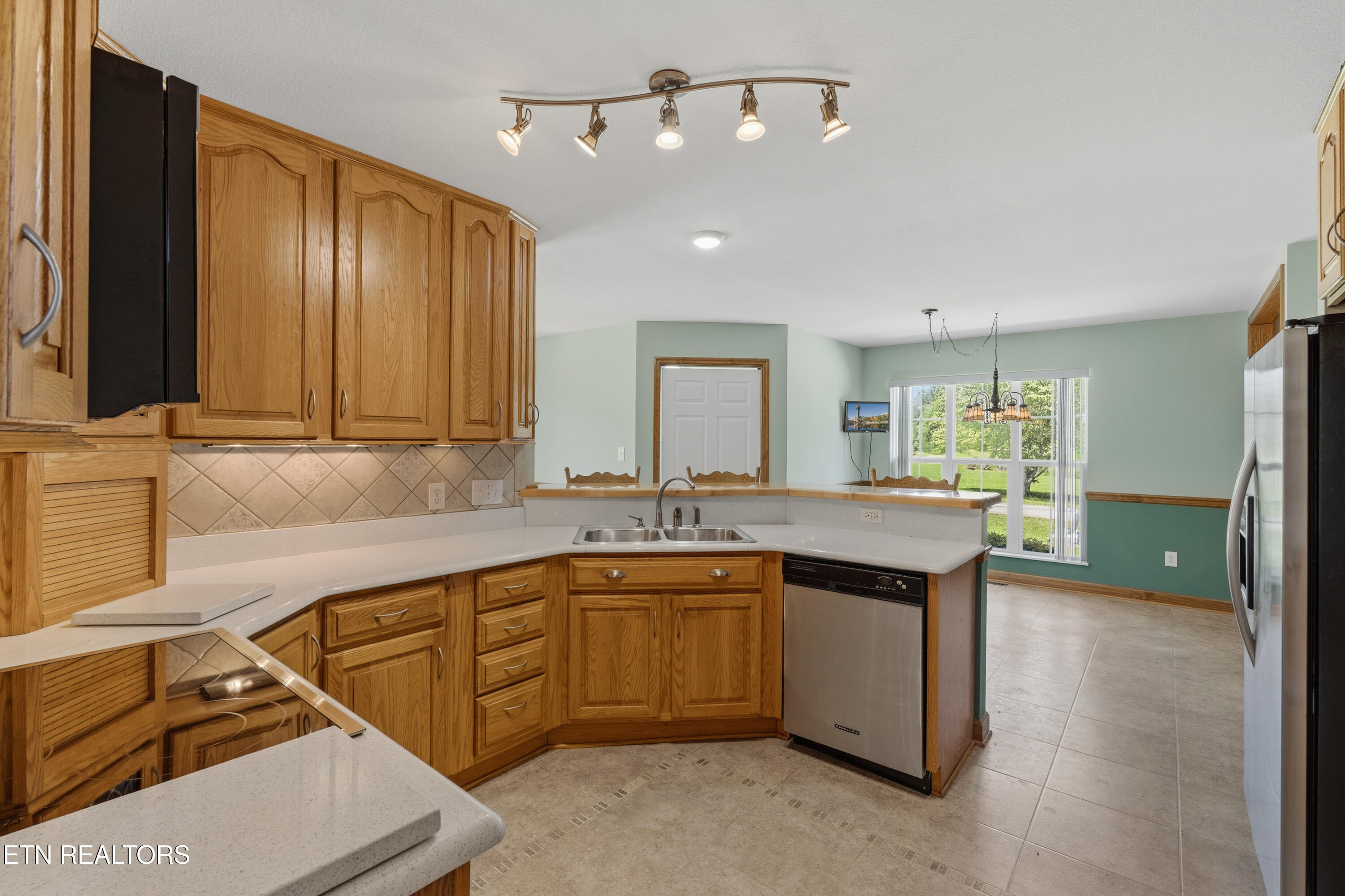 865 River Road Kingston TN 37763
