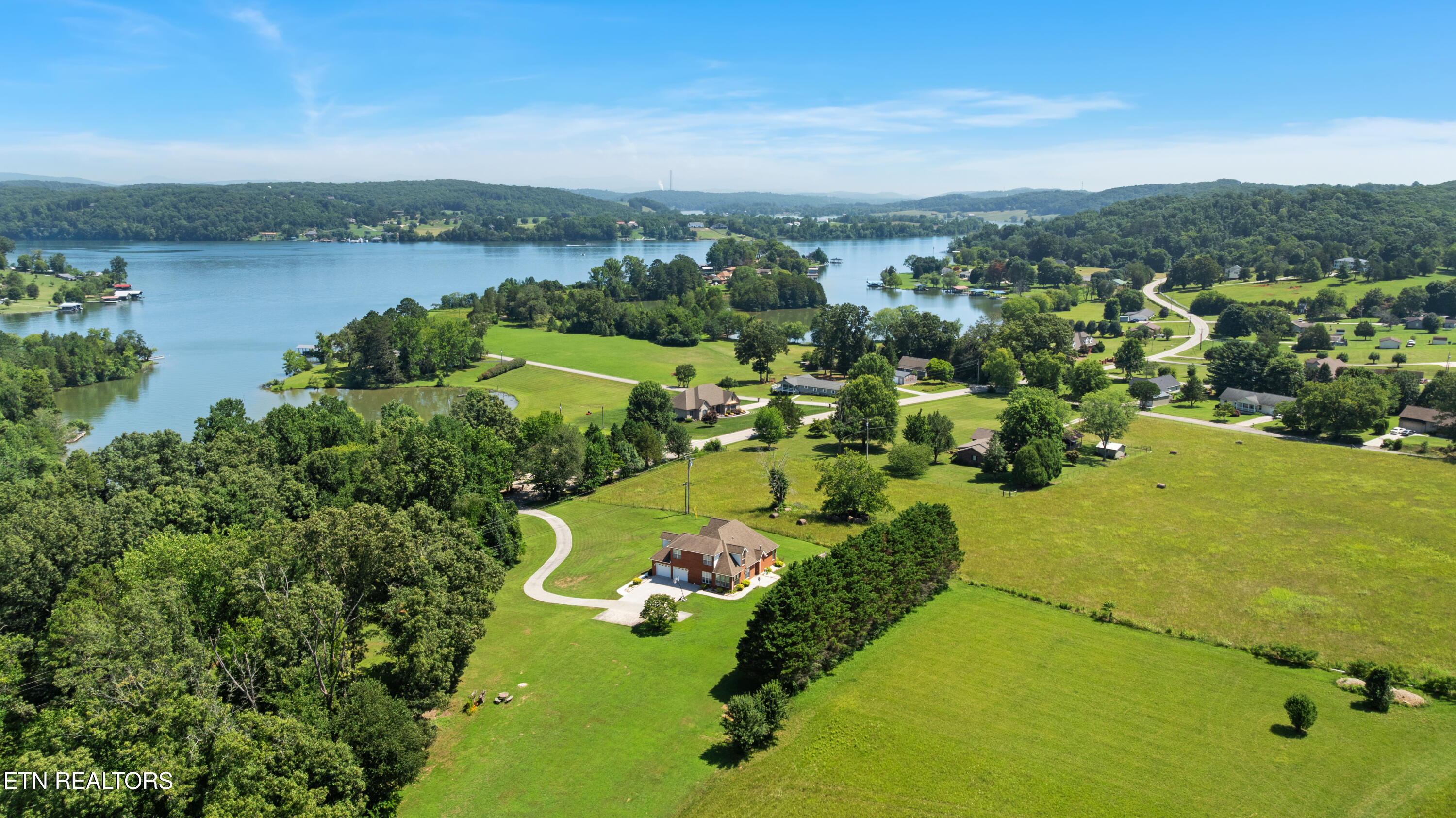 865 River Road Kingston TN 37763