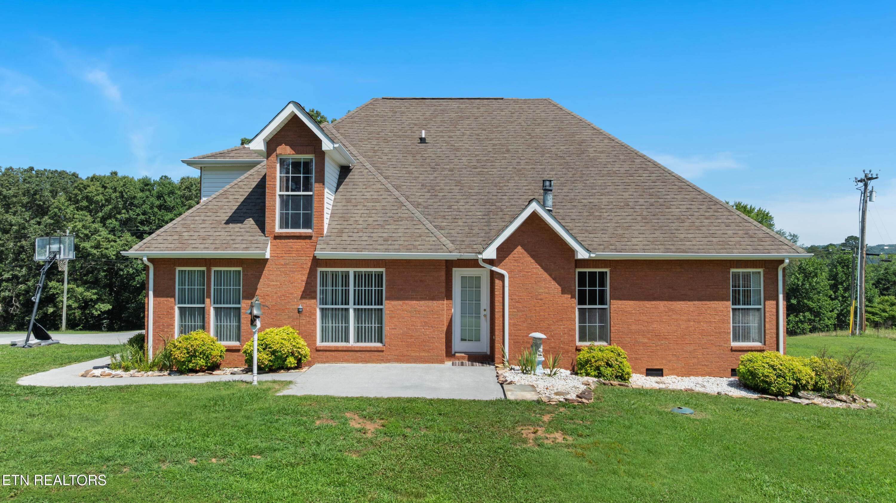865 River Road Kingston TN 37763