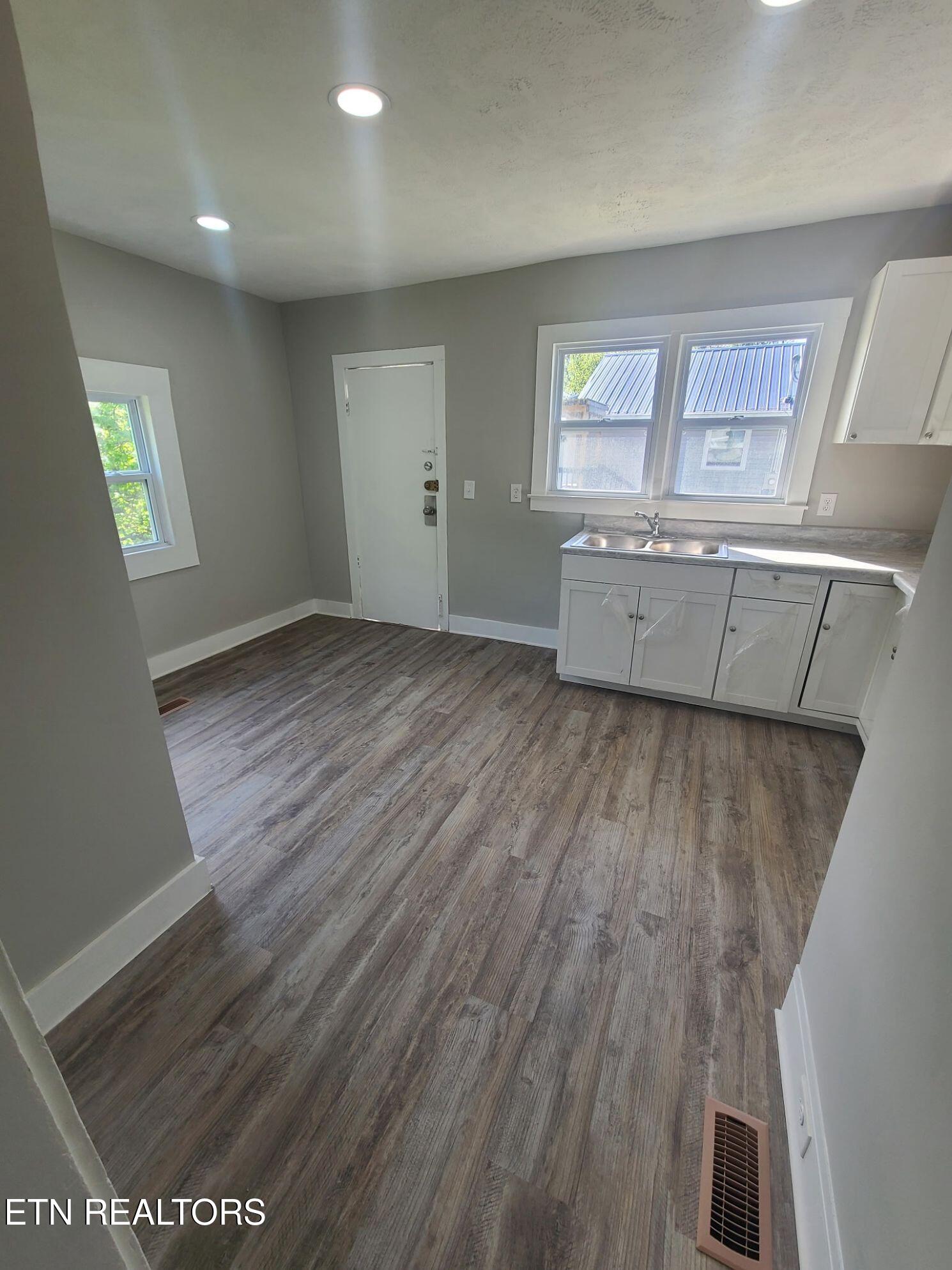 124 Pickering Street Knoxville TN 37914