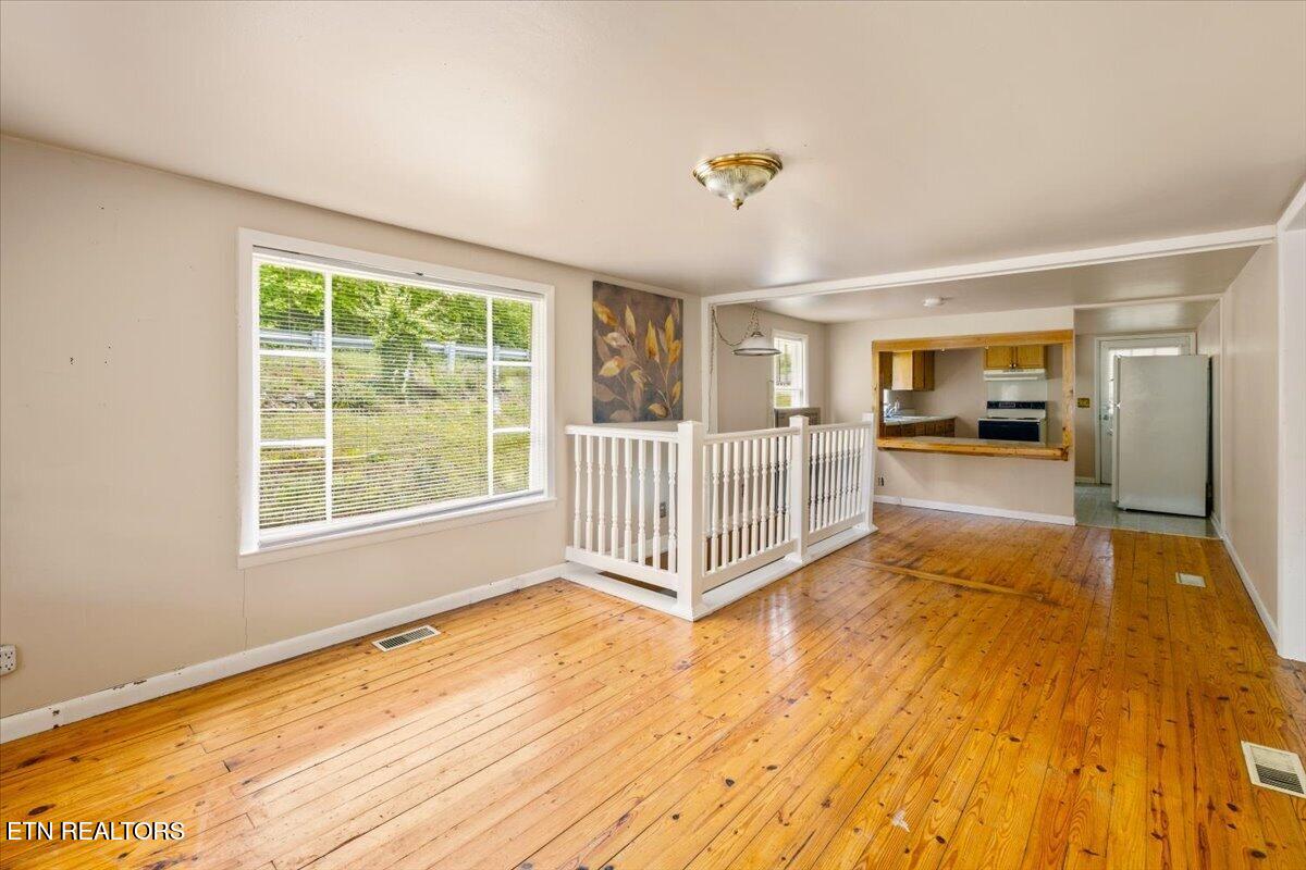 743 Lovely Bluff Road Rocky Top TN 37769