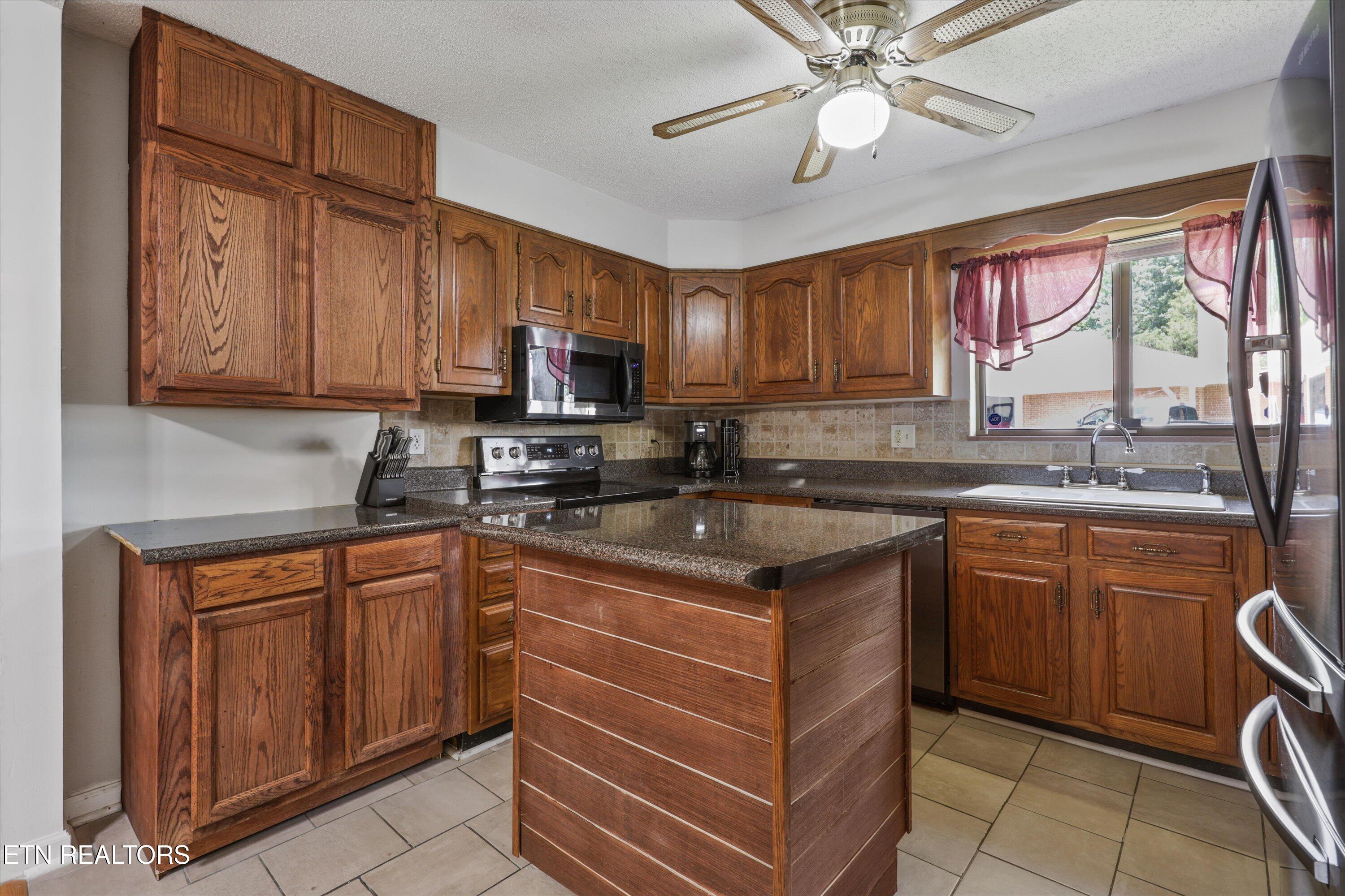 8224 Wiebelo Drive Knoxville TN 37931