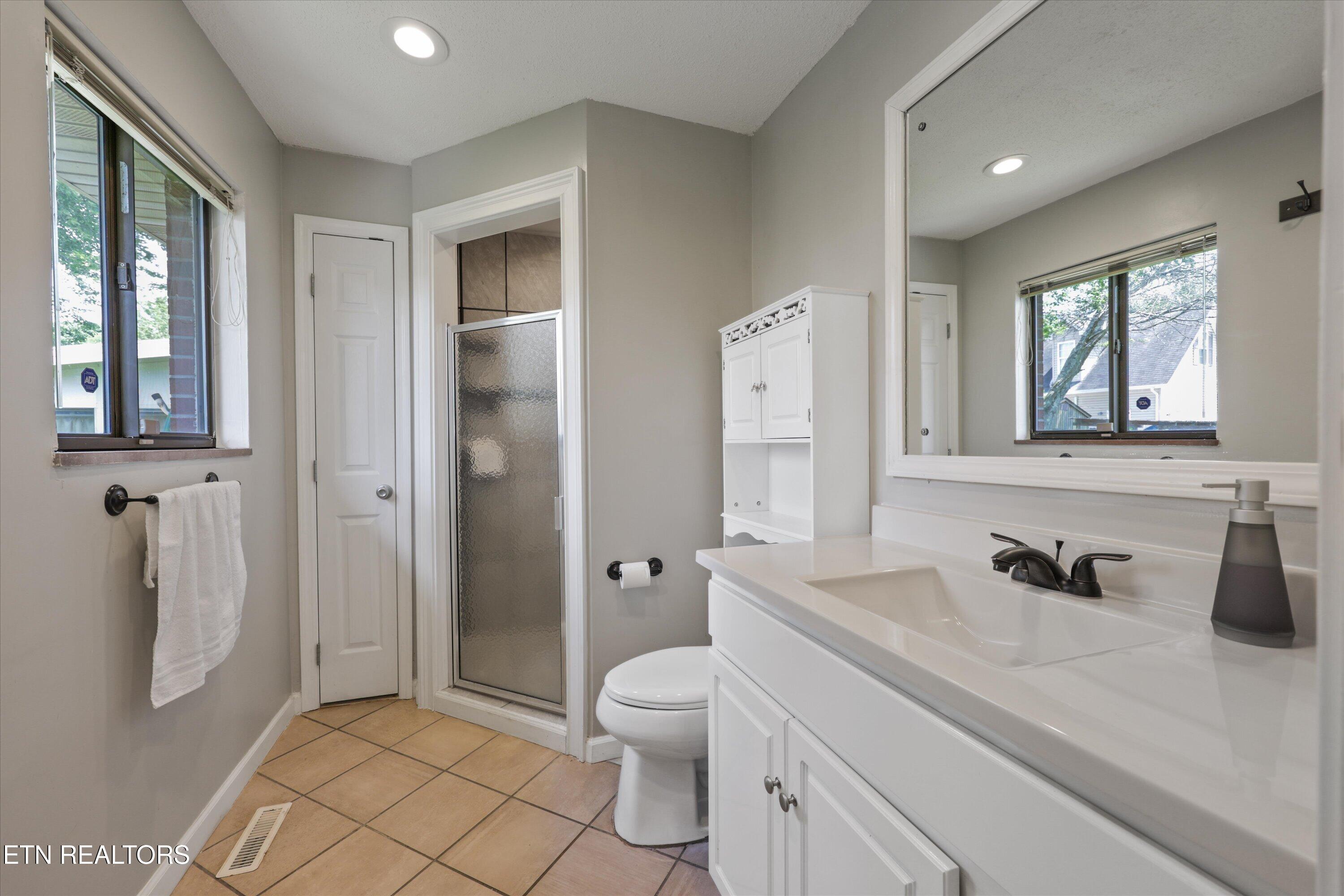 8224 Wiebelo Drive Knoxville TN 37931