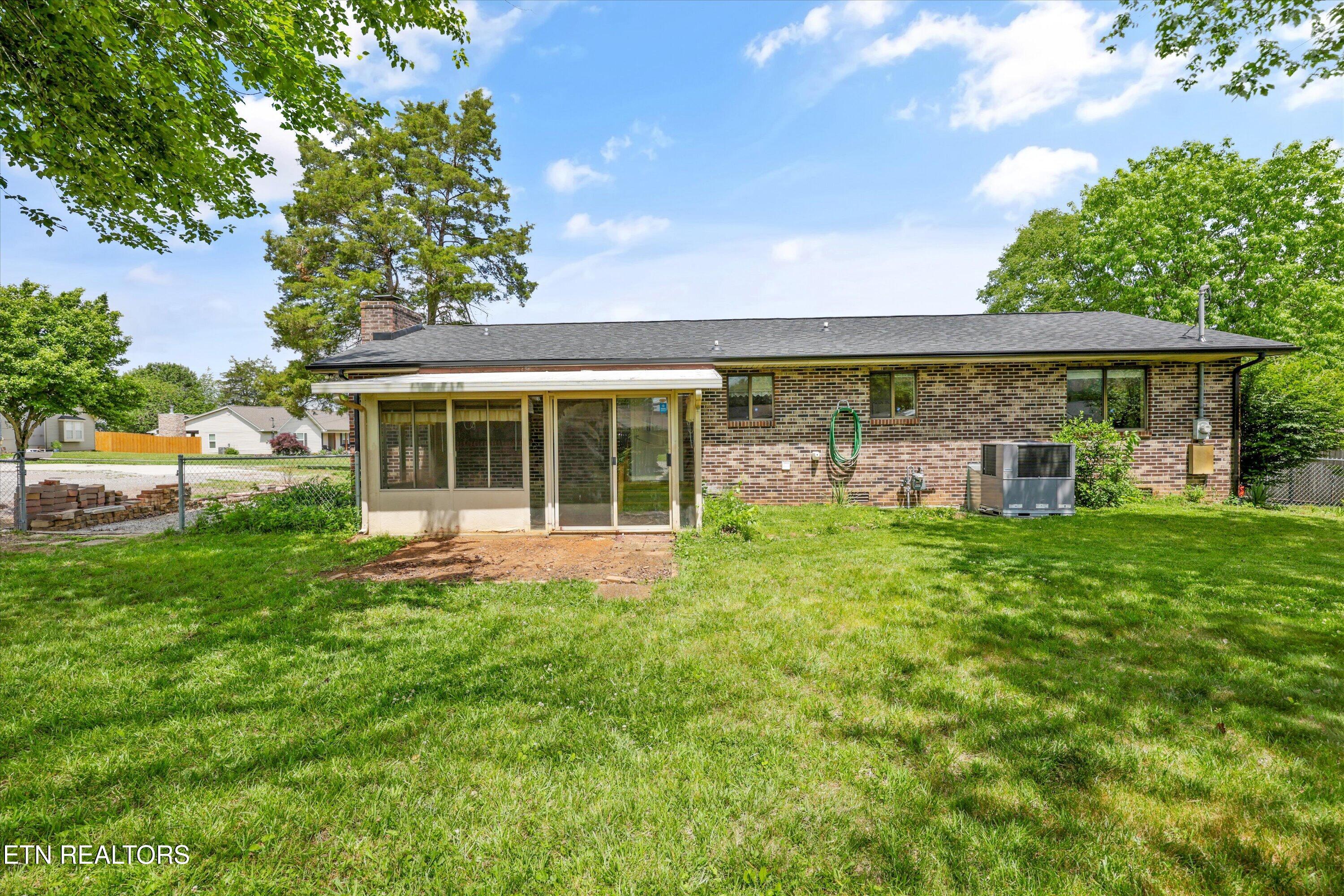 8224 Wiebelo Drive Knoxville TN 37931